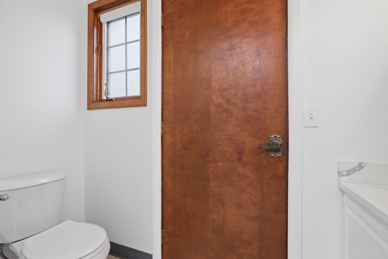 730 Mohican Way Property Photo 17