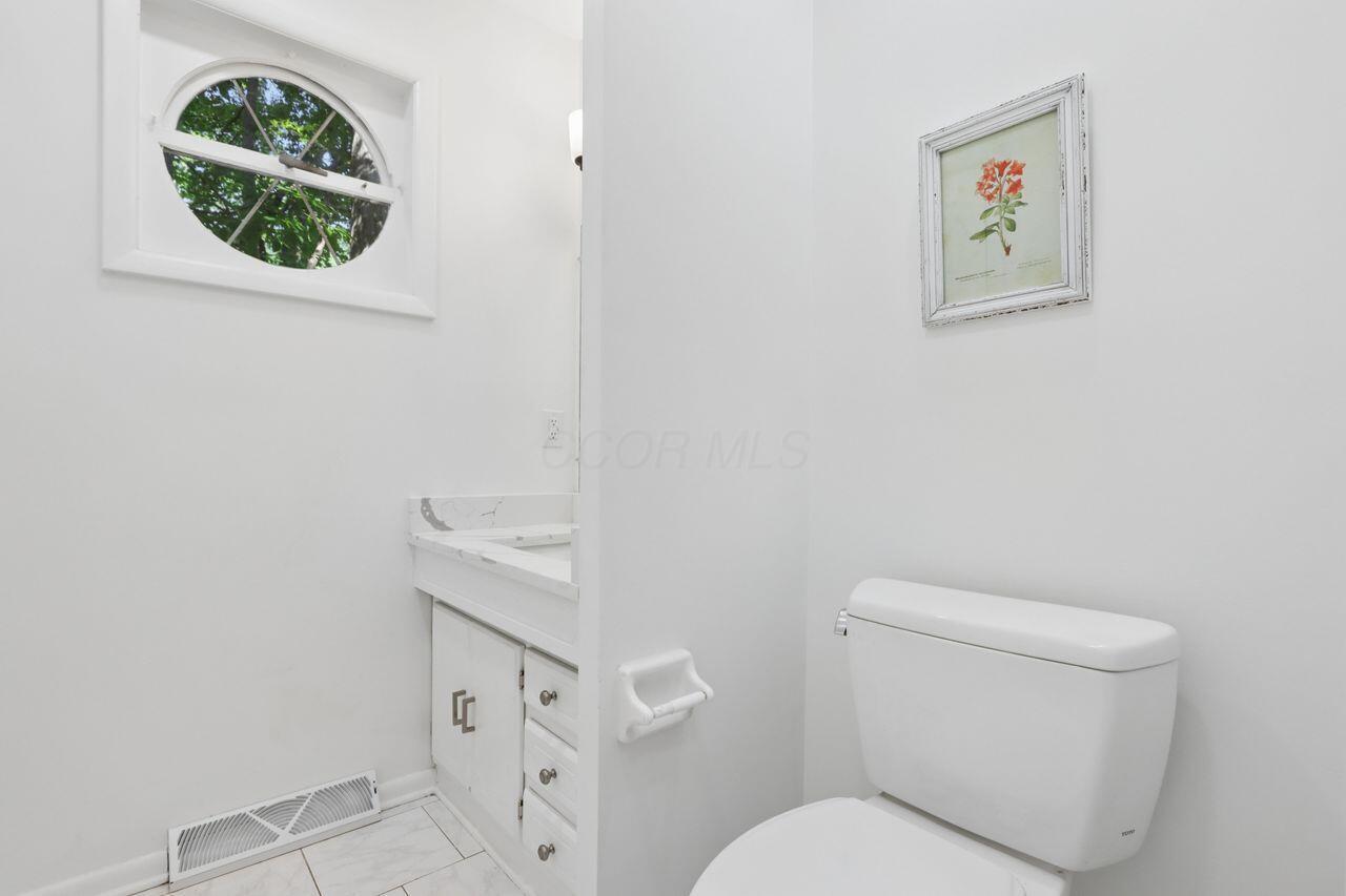 730 Mohican Way Property Photo 21