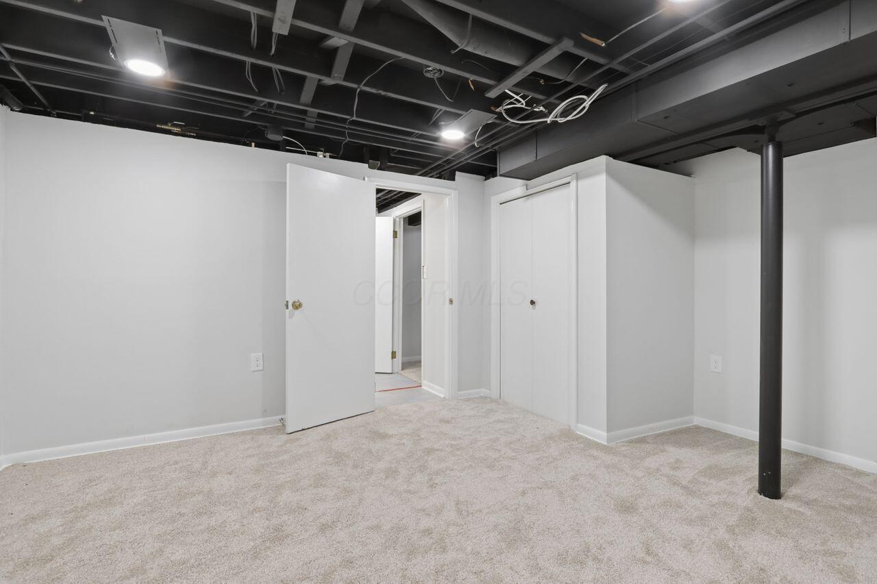730 Mohican Way Property Photo 33