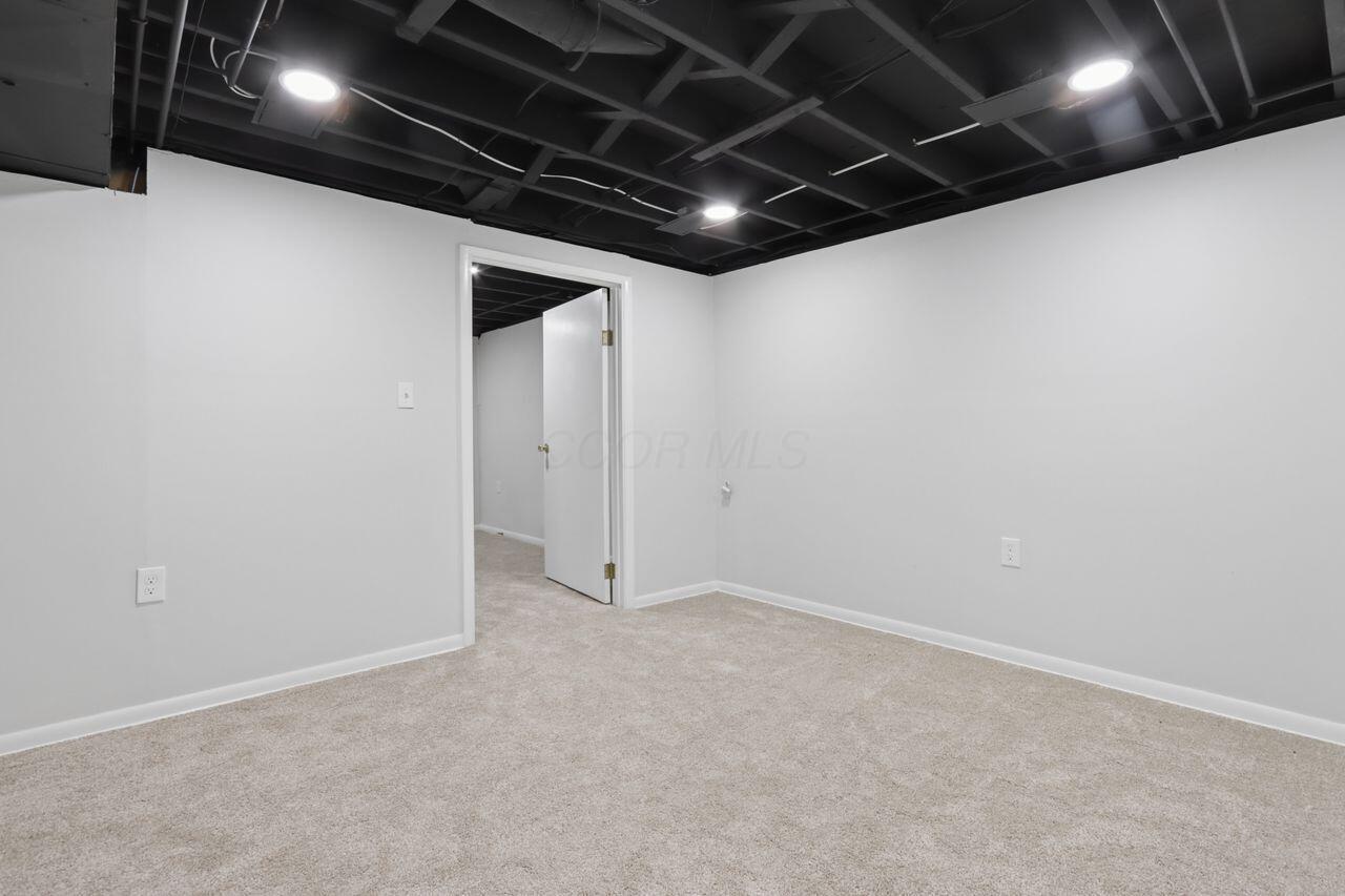 730 Mohican Way Property Photo 34