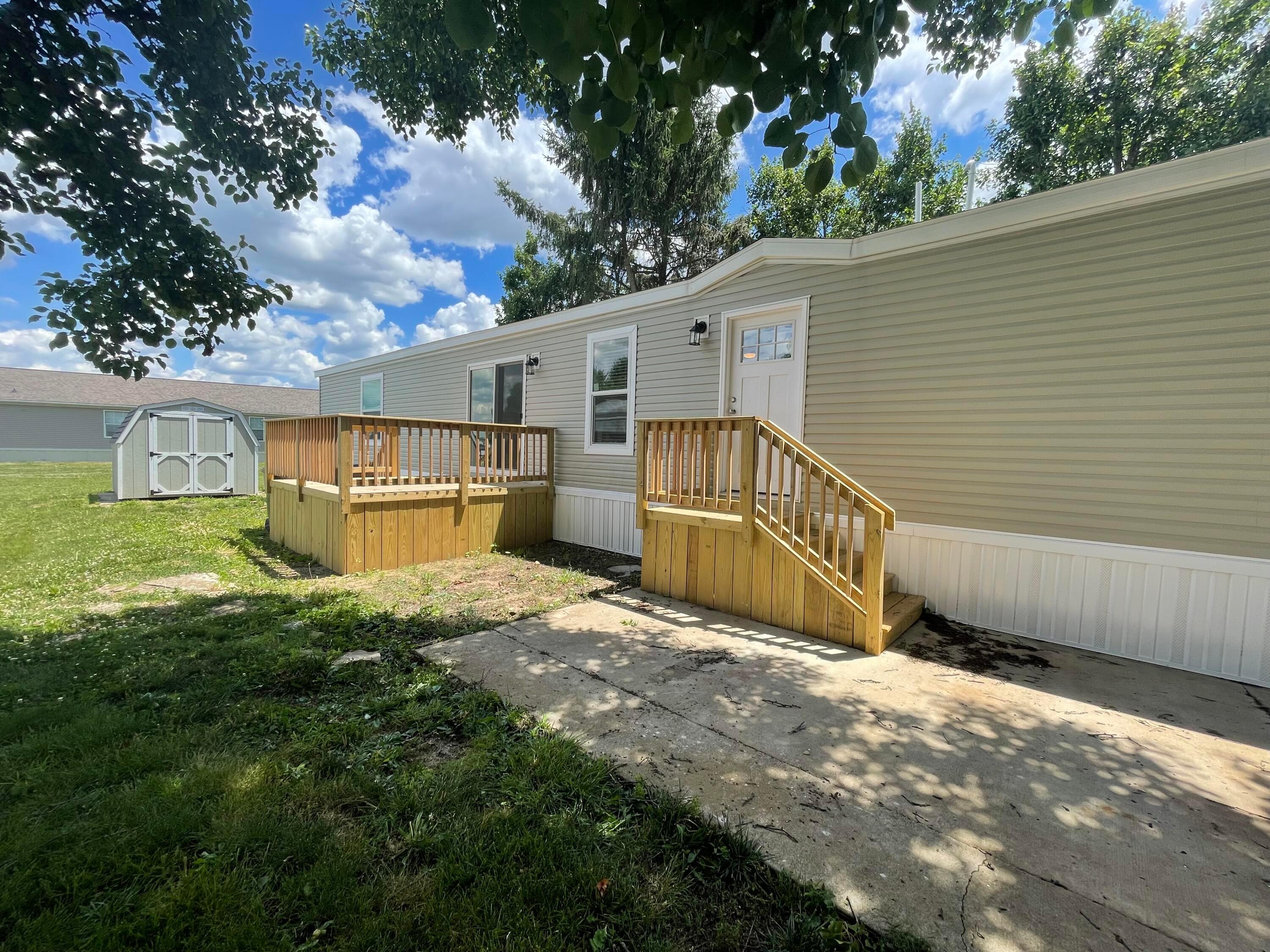 161 Cedar Cove Property Photo 1