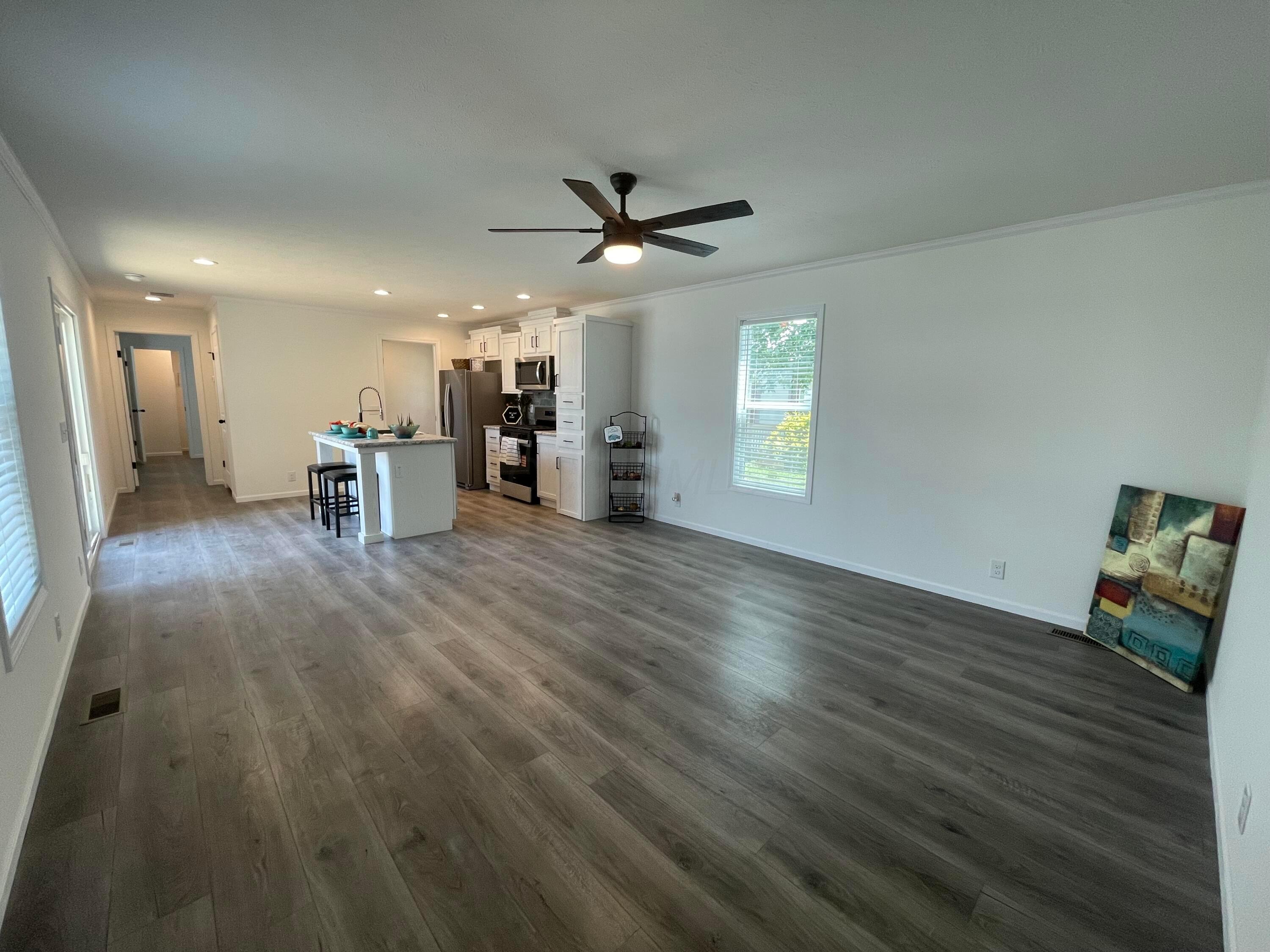 161 Cedar Cove Property Photo 3