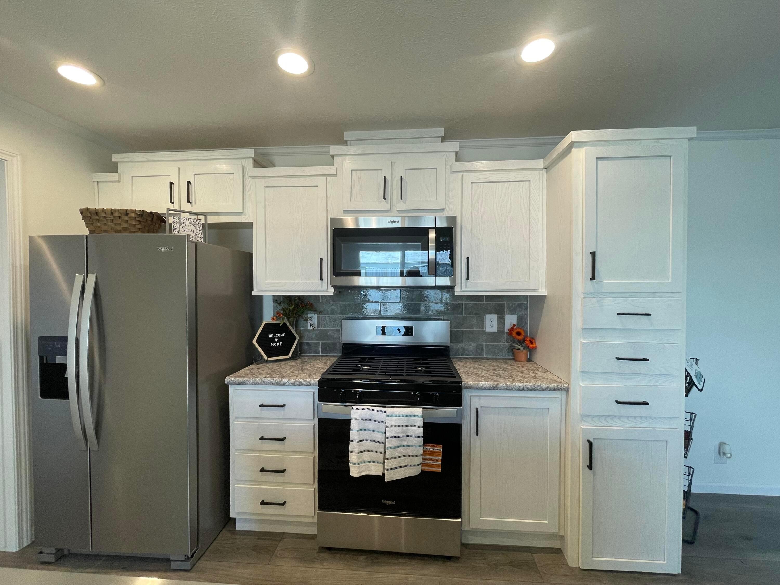 161 Cedar Cove Property Photo 4
