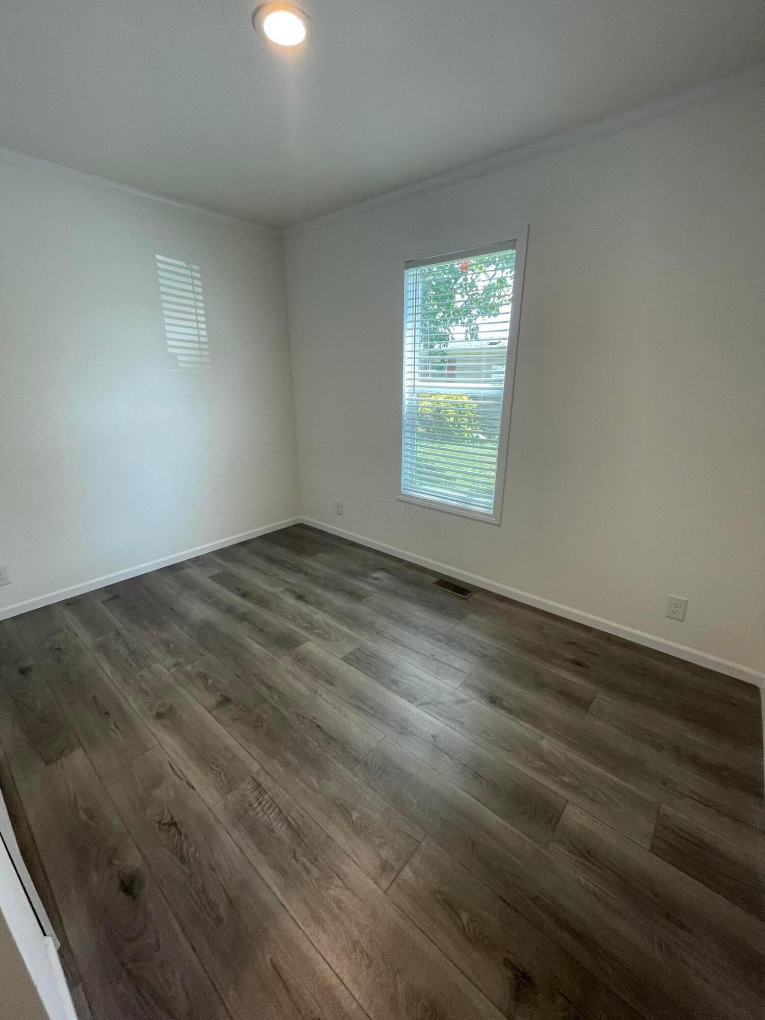 161 Cedar Cove Property Photo 20