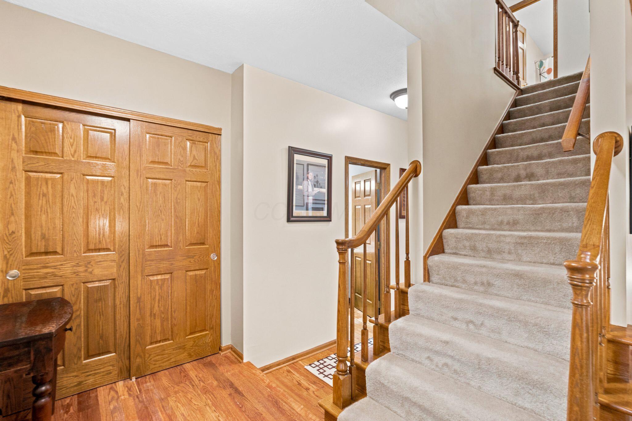 691 Westray Drive Property Photo 5