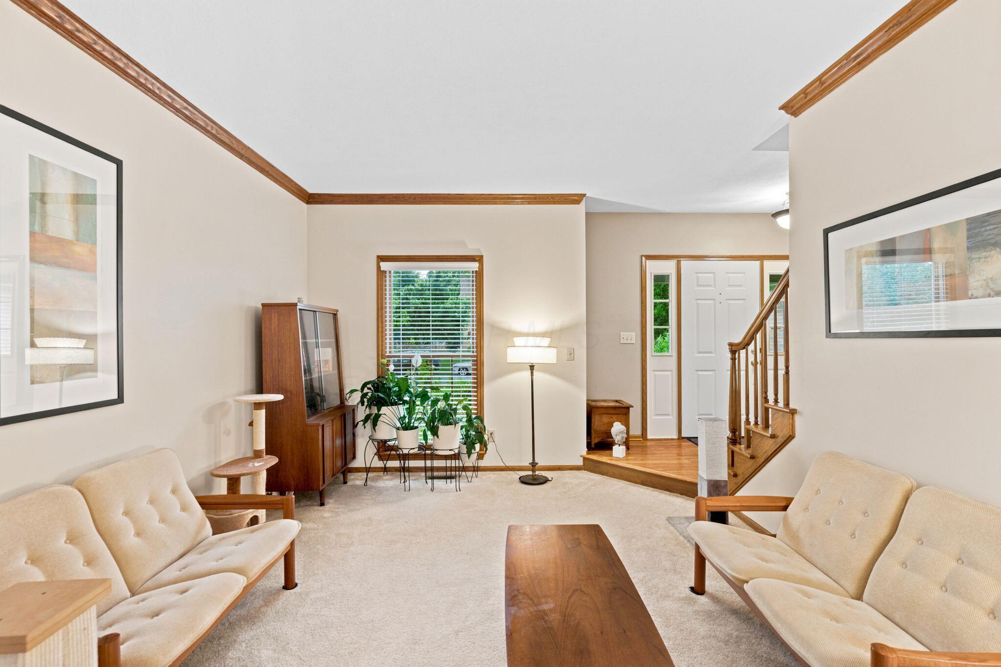 691 Westray Drive Property Photo 9