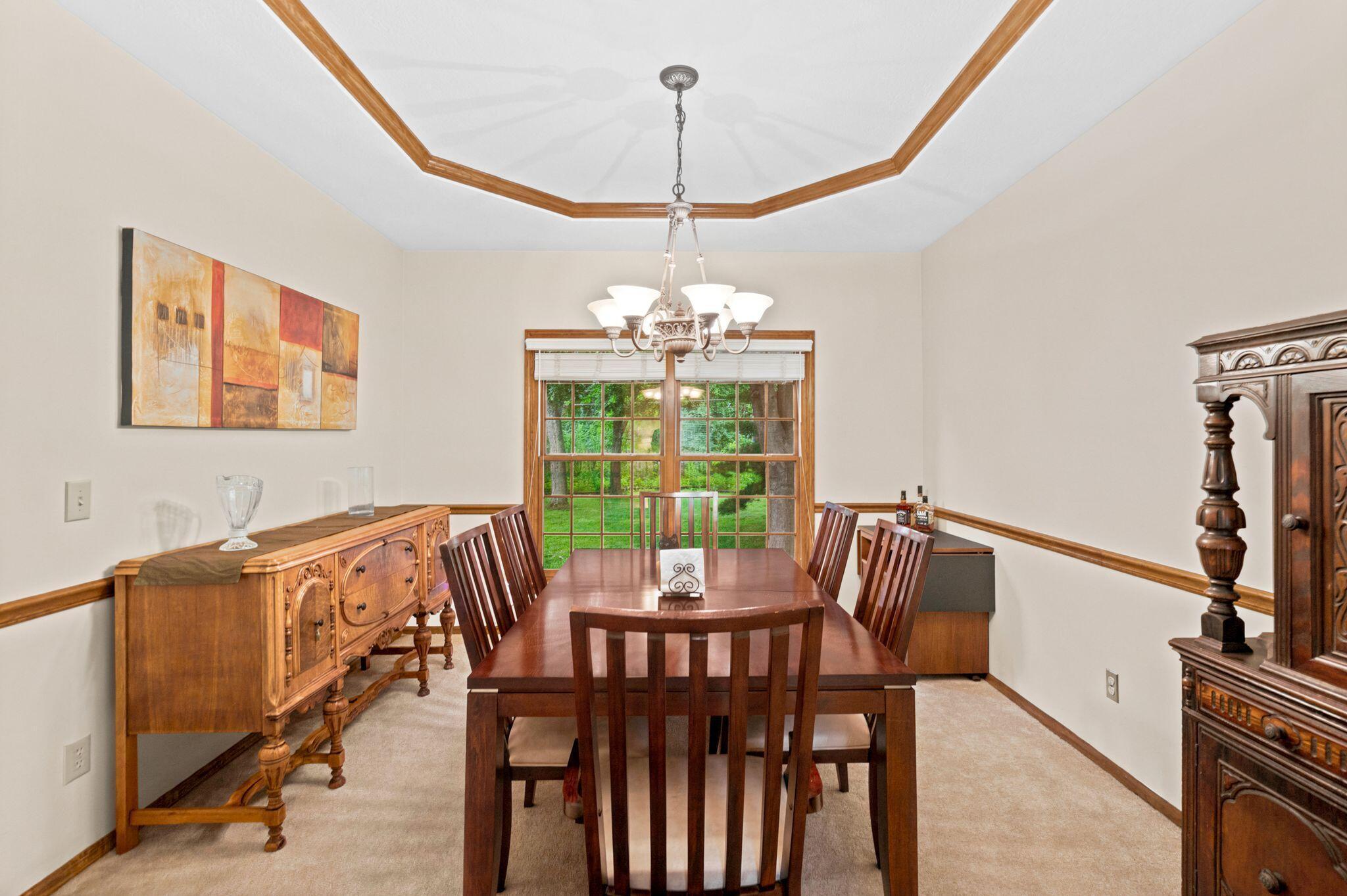 691 Westray Drive Property Photo 10