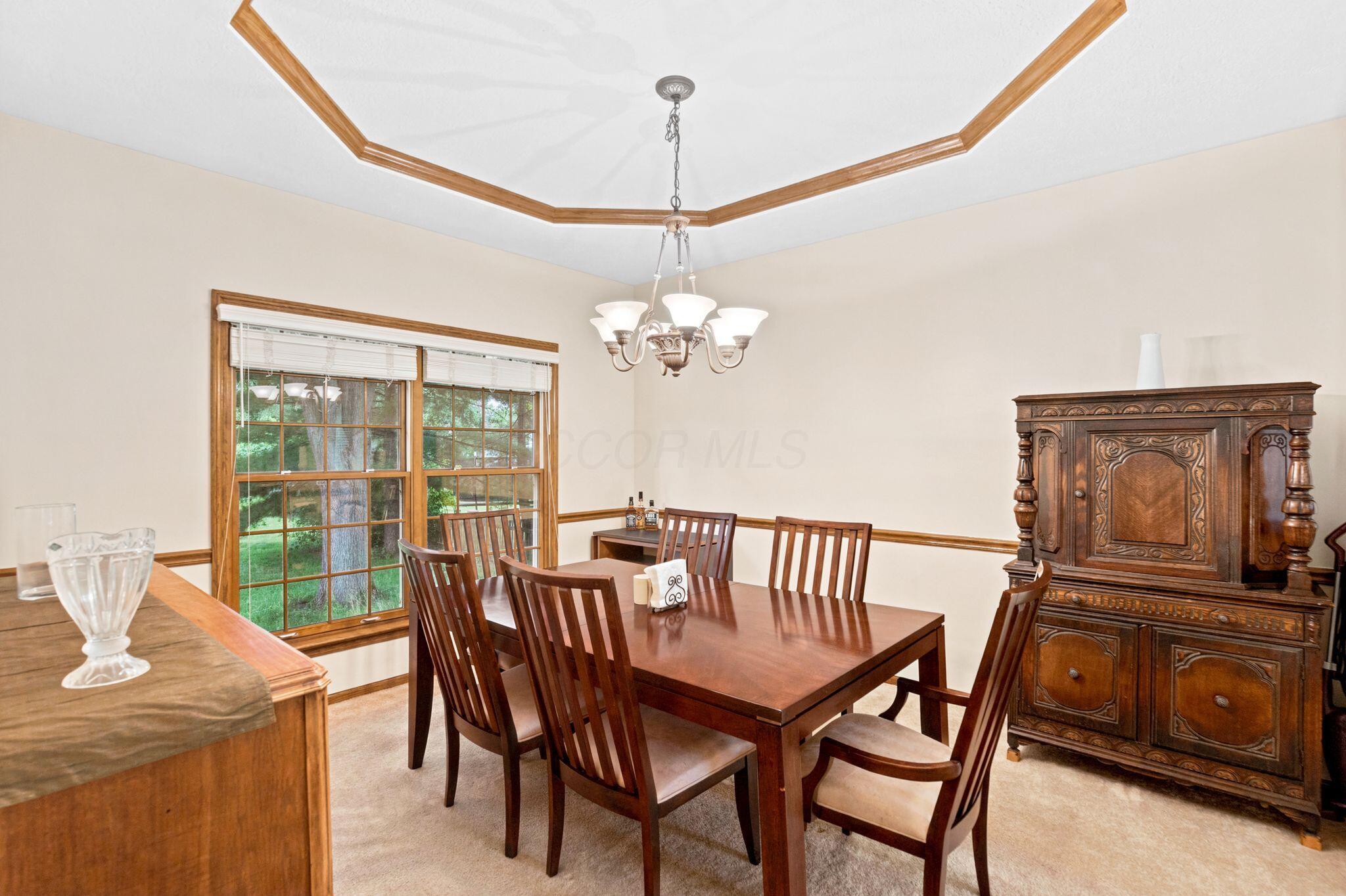 691 Westray Drive Property Photo 12