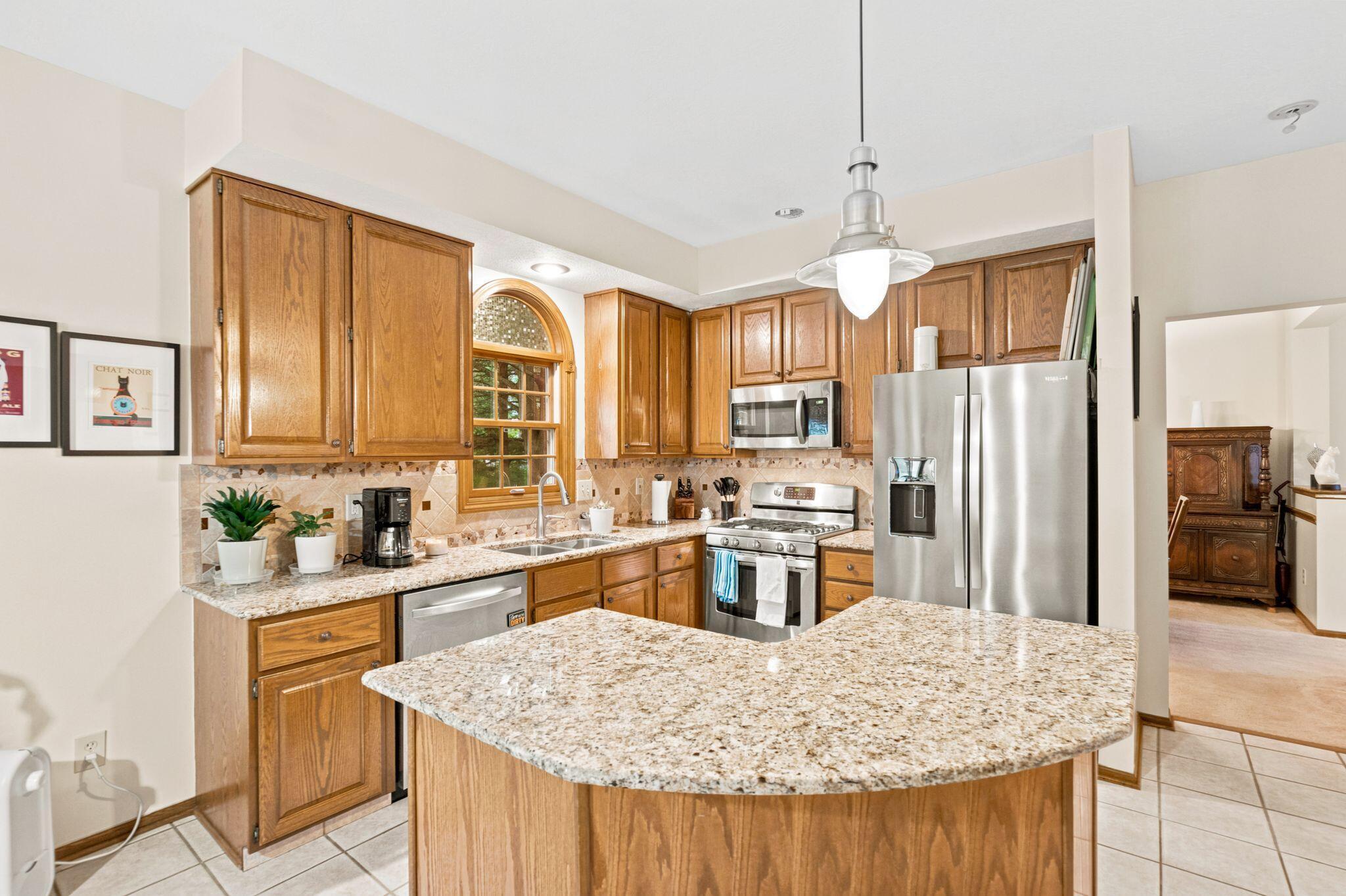 691 Westray Drive Property Photo 15
