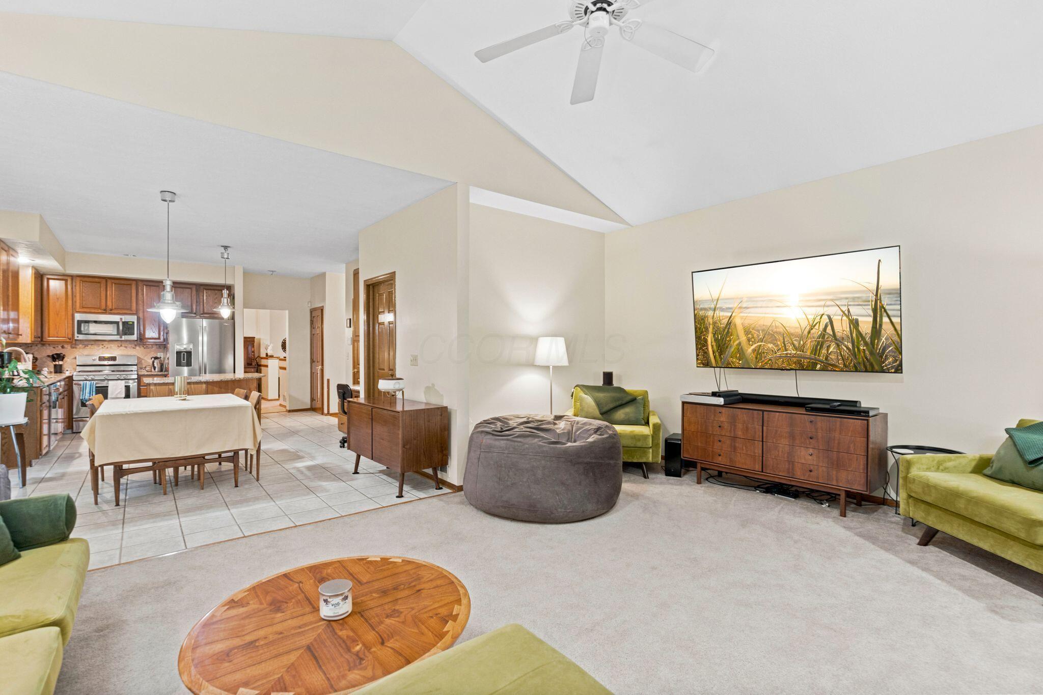 691 Westray Drive Property Photo 19