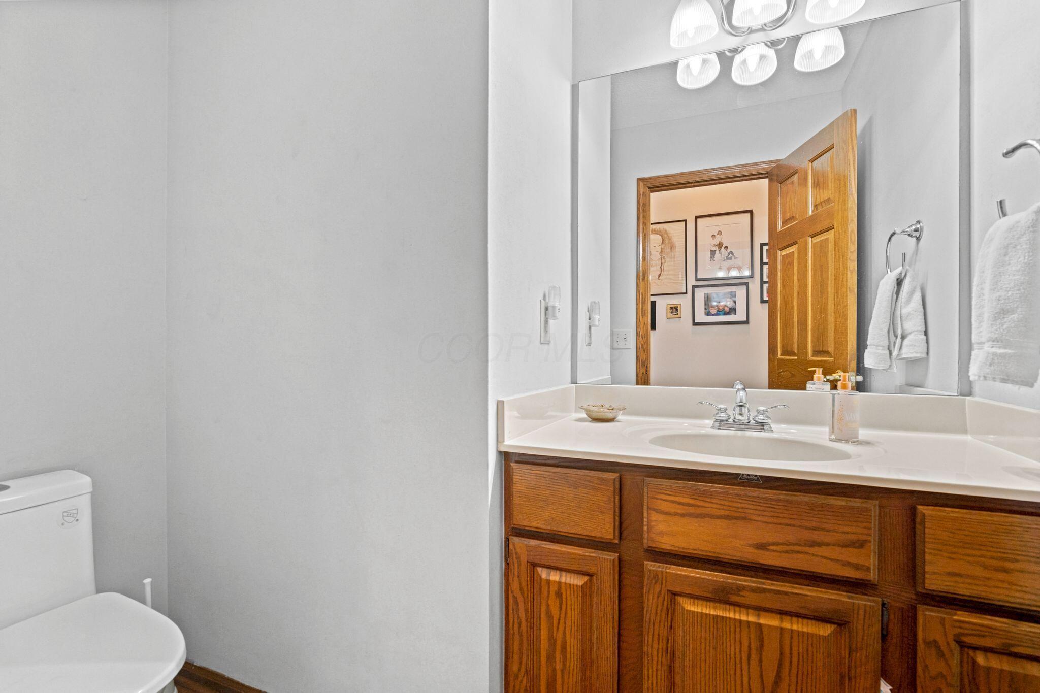 691 Westray Drive Property Photo 23