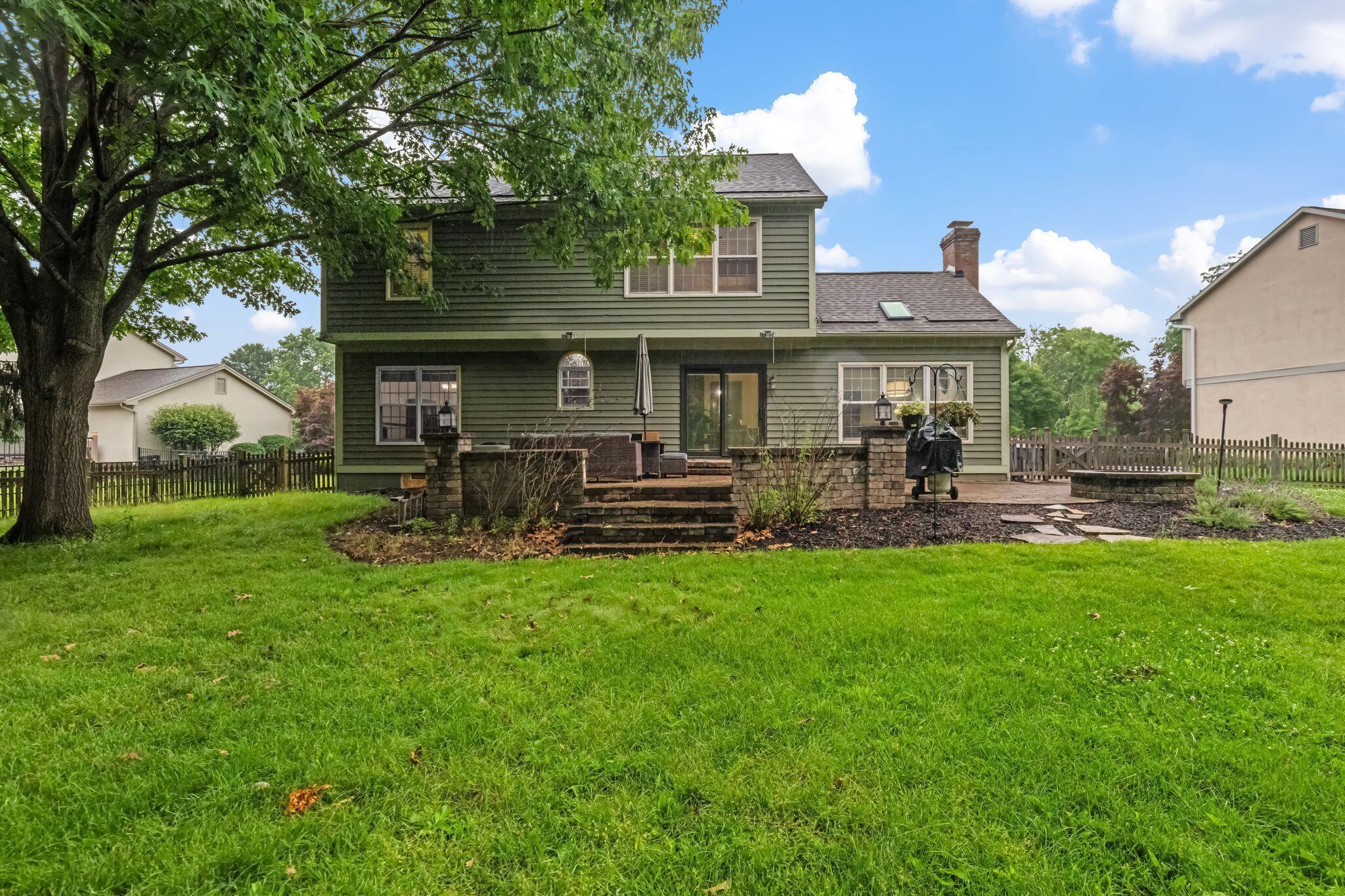 691 Westray Drive Property Photo 45