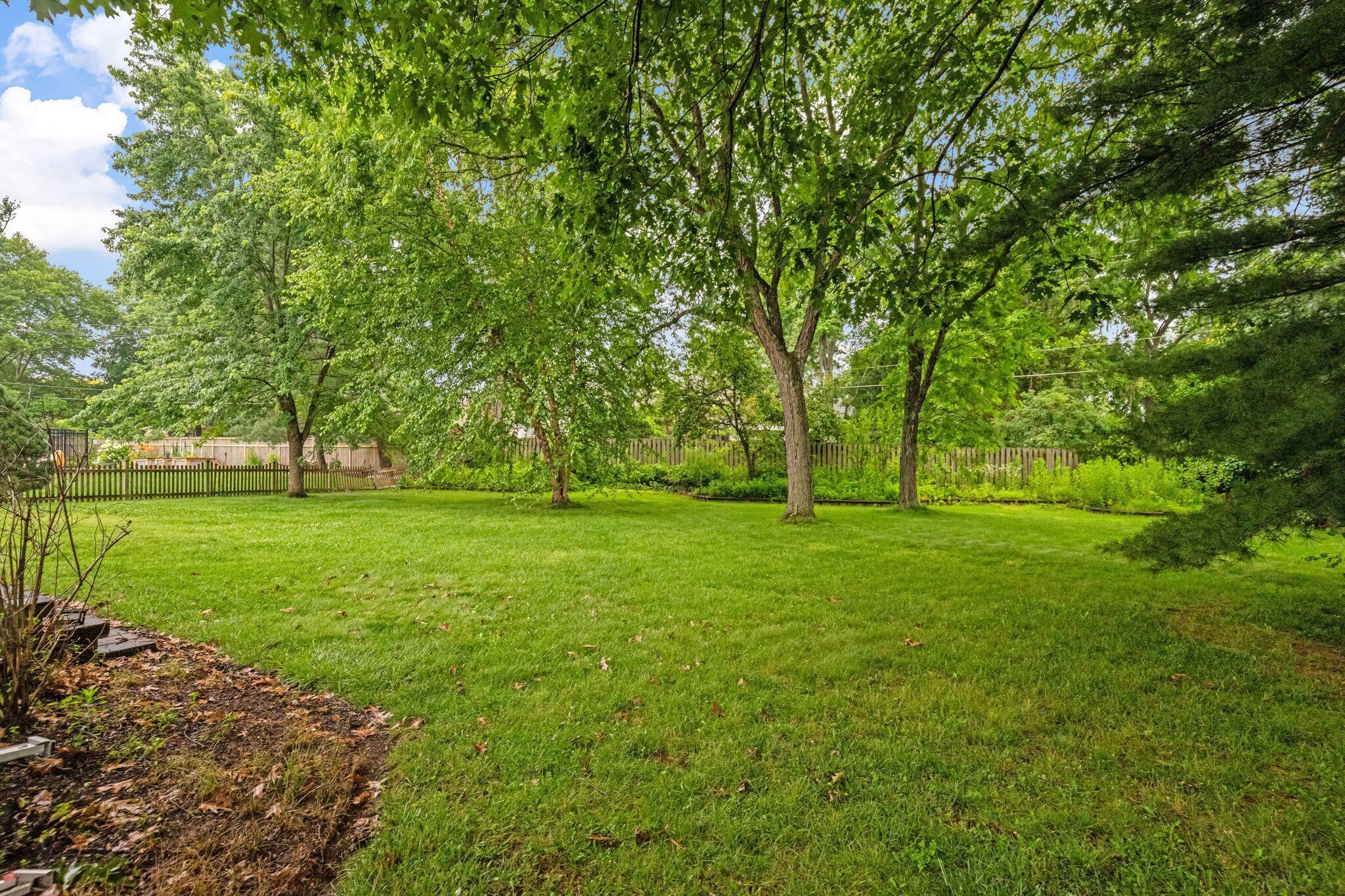 691 Westray Drive Property Photo 46