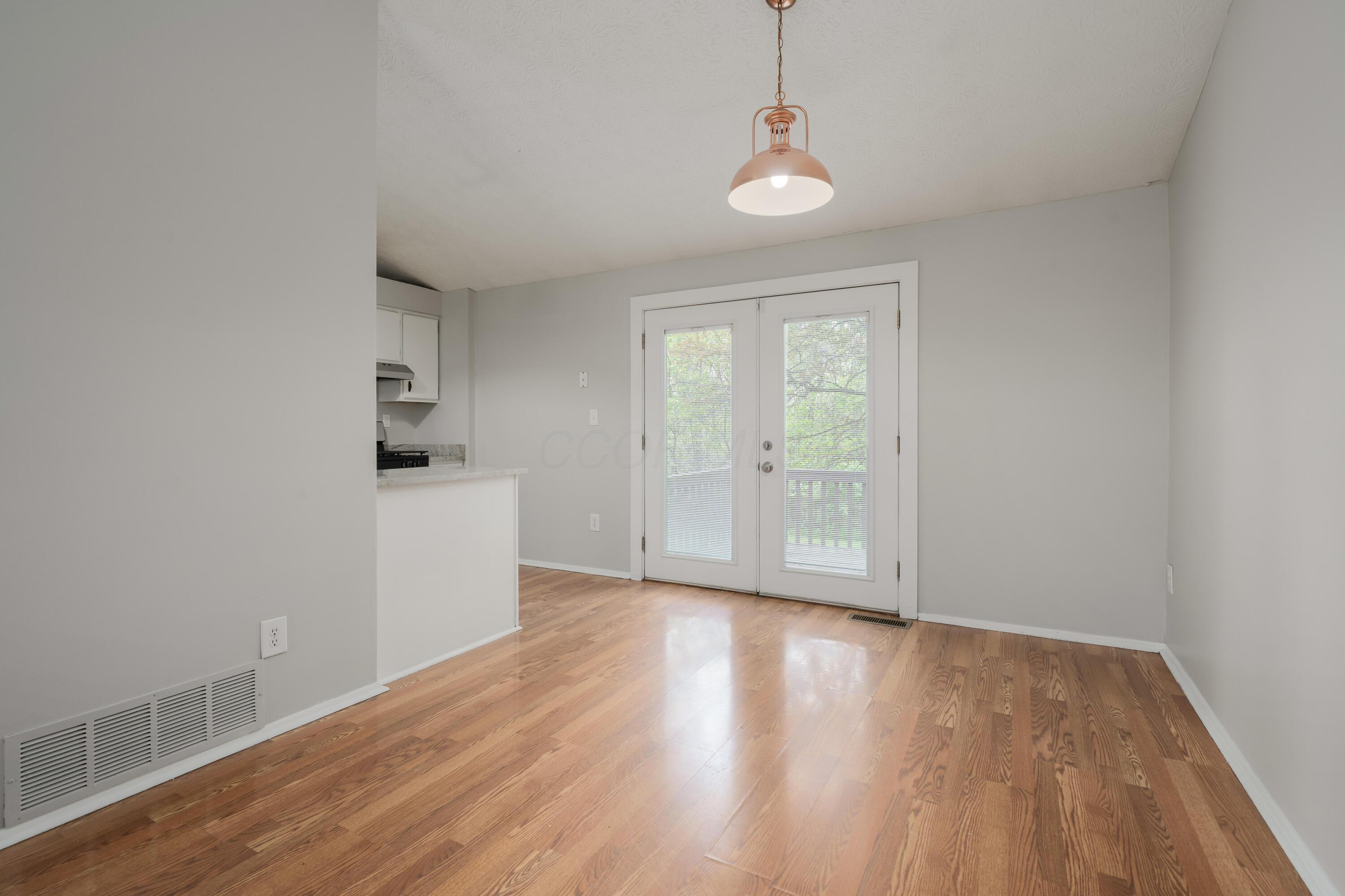 3736 Dolomite Drive Property Photo 8