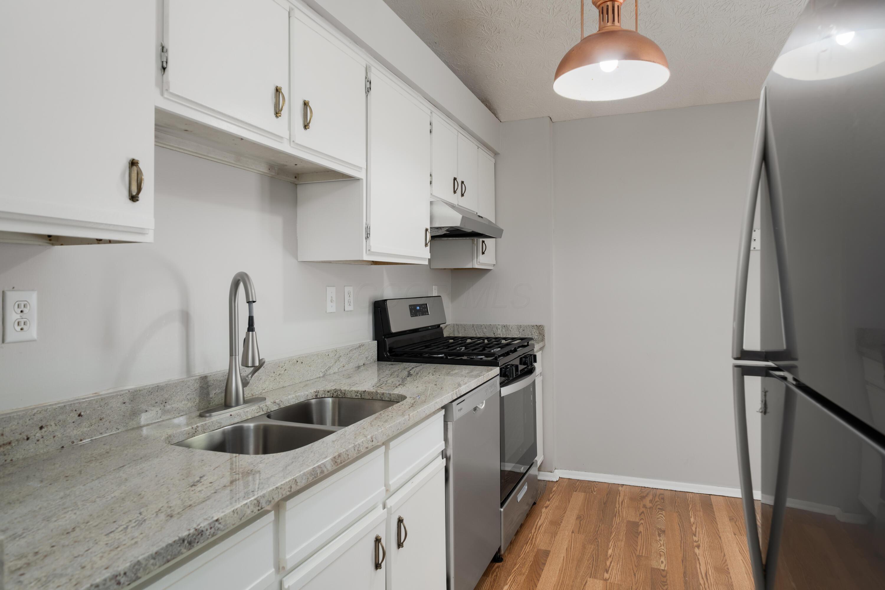 3736 Dolomite Drive Property Photo 12