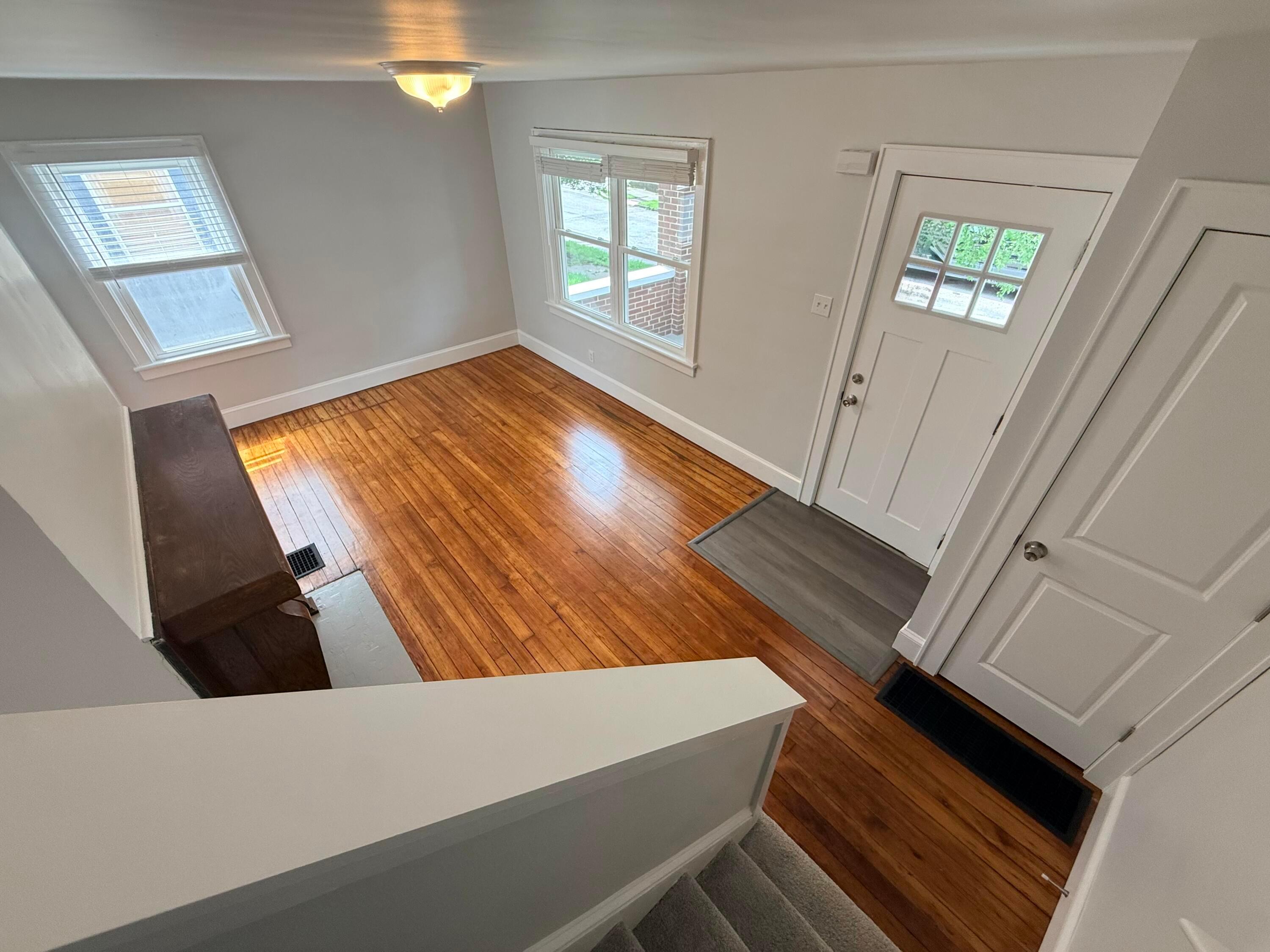 512 E Woodrow Avenue Property Photo 12