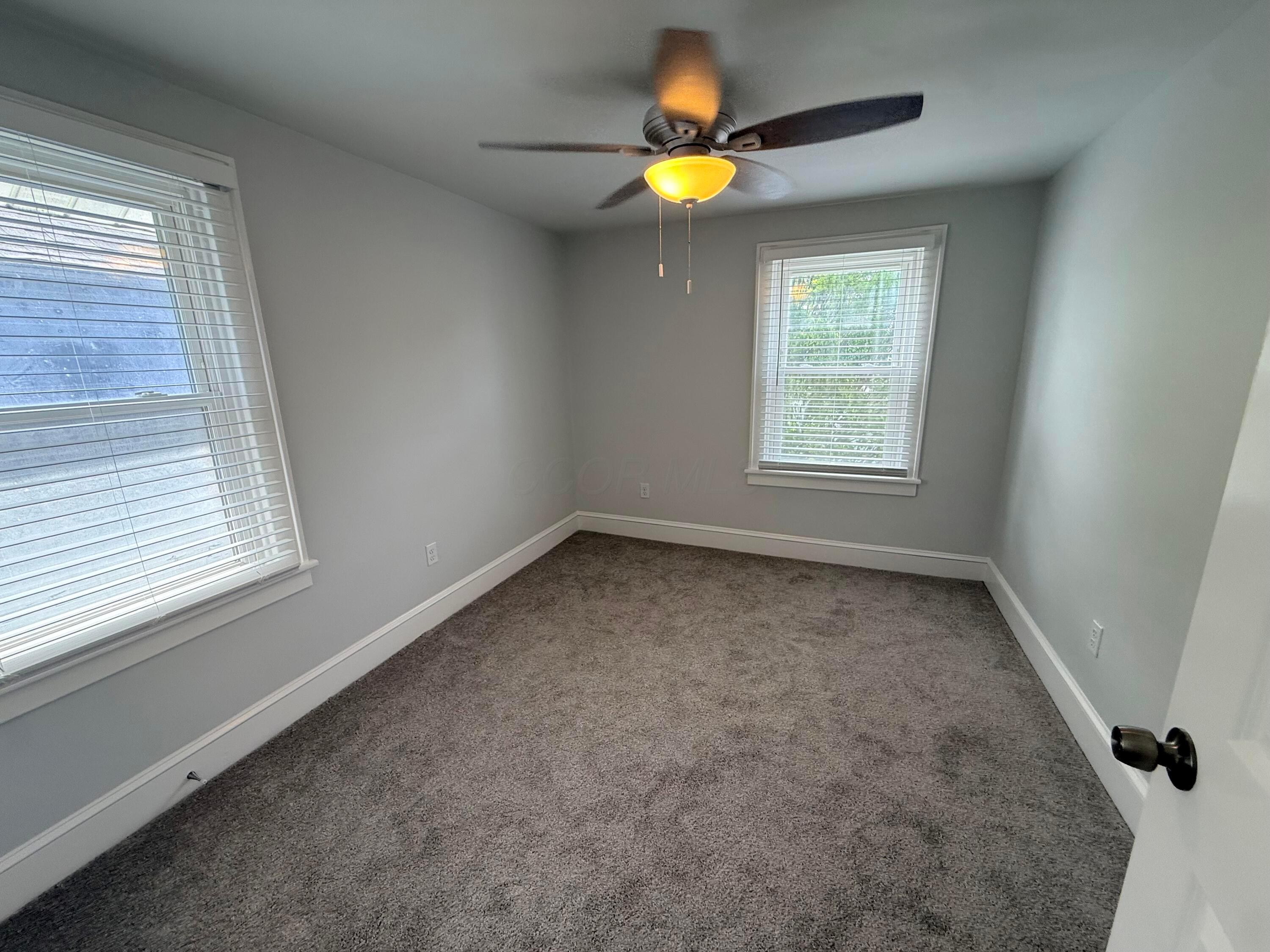 512 E Woodrow Avenue Property Photo 19