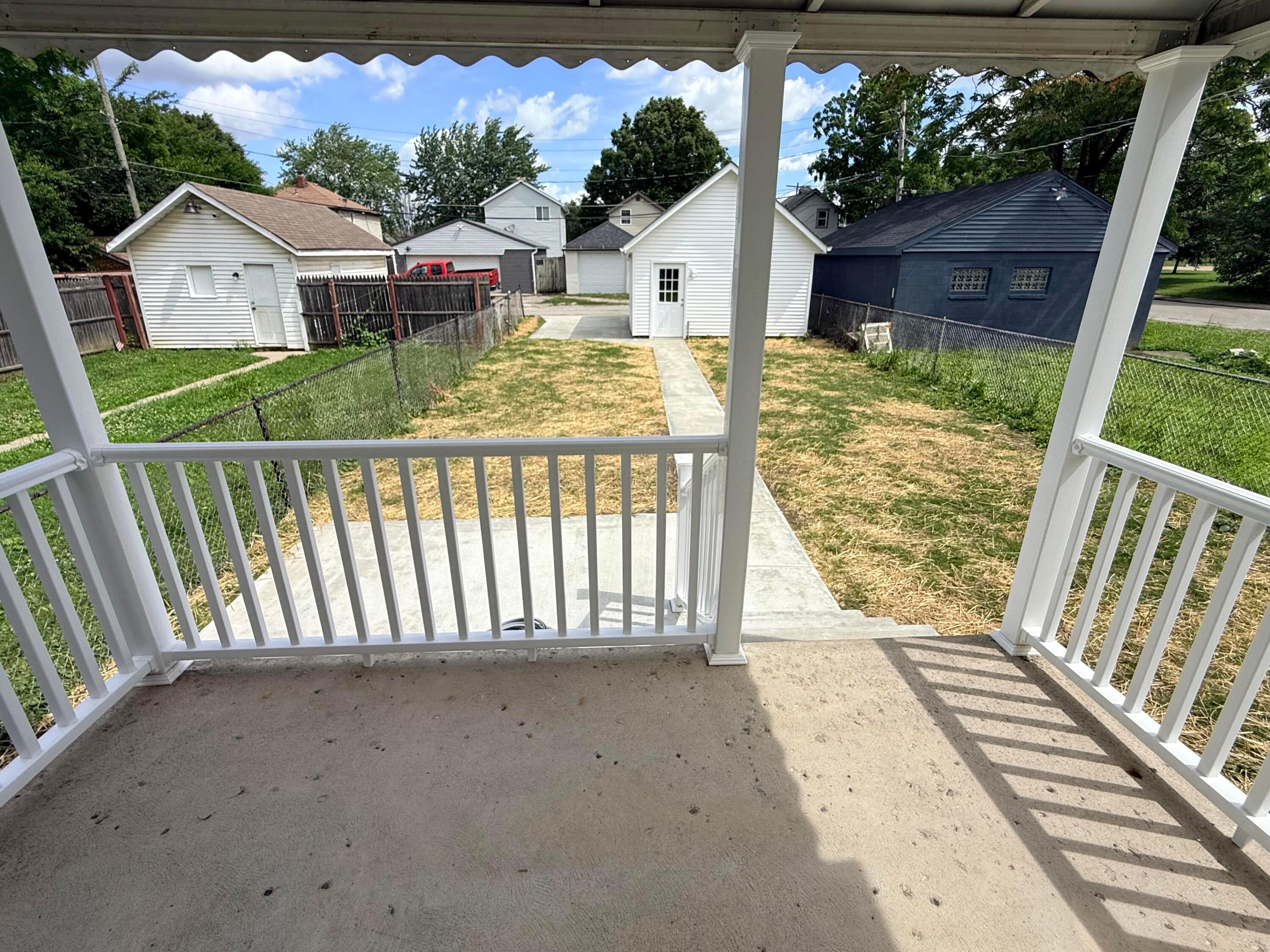 512 E Woodrow Avenue Property Photo 24