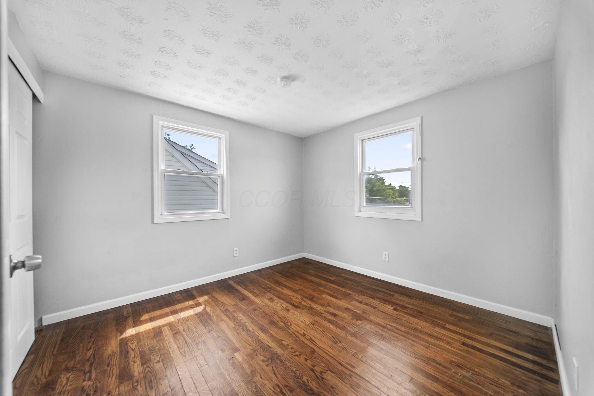 1025-1027 E 21st Avenue Property Photo 19