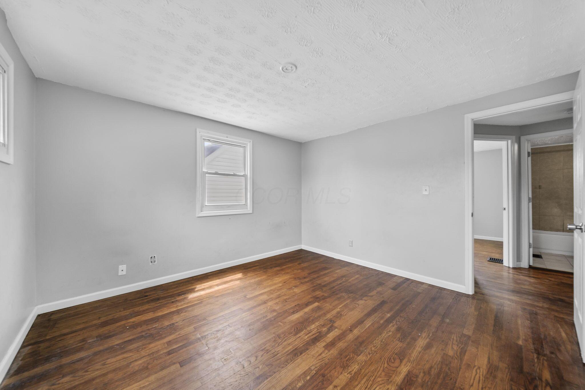 1025-1027 E 21st Avenue Property Photo 26