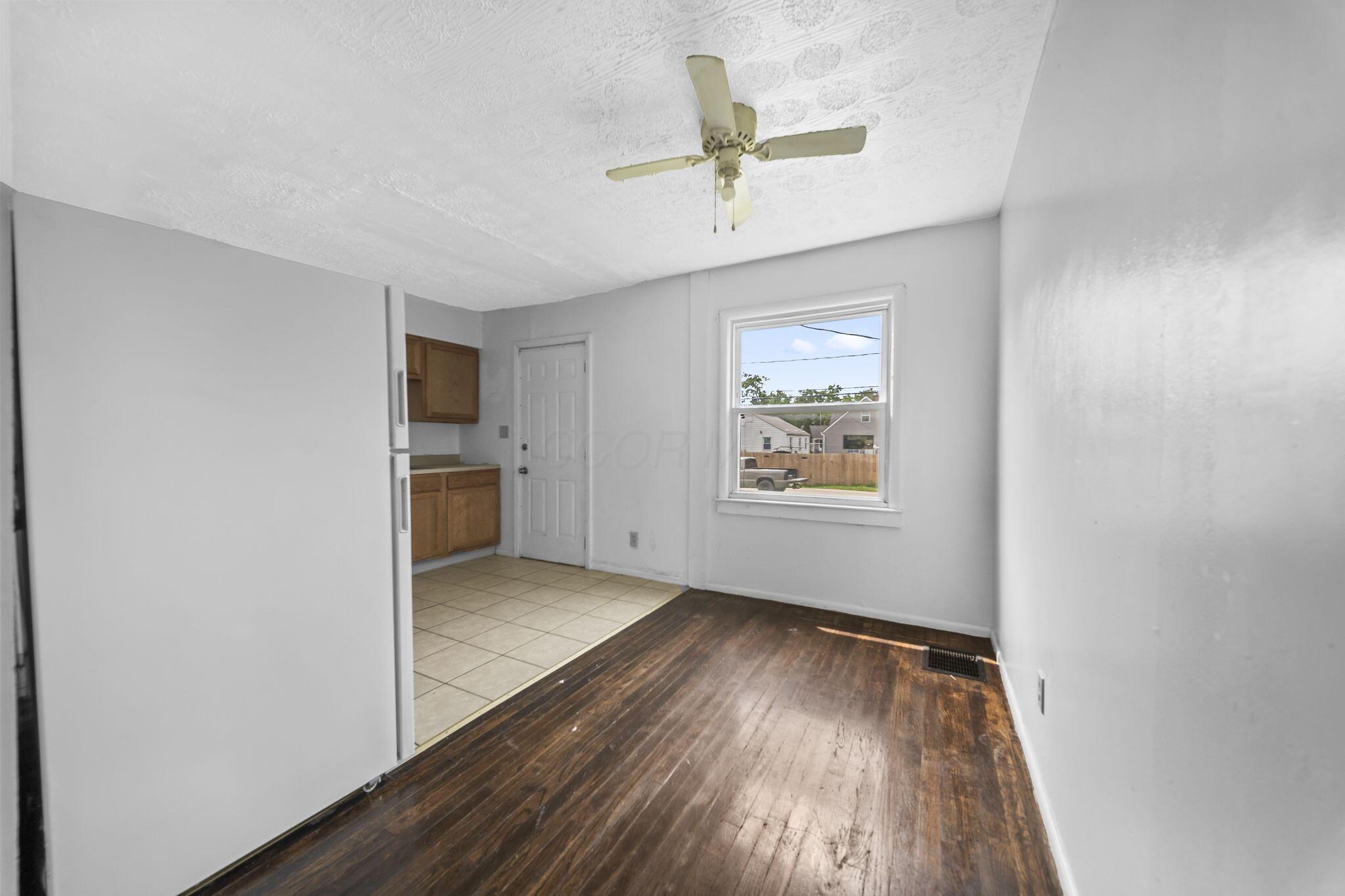 1025-1027 E 21st Avenue Property Photo 35