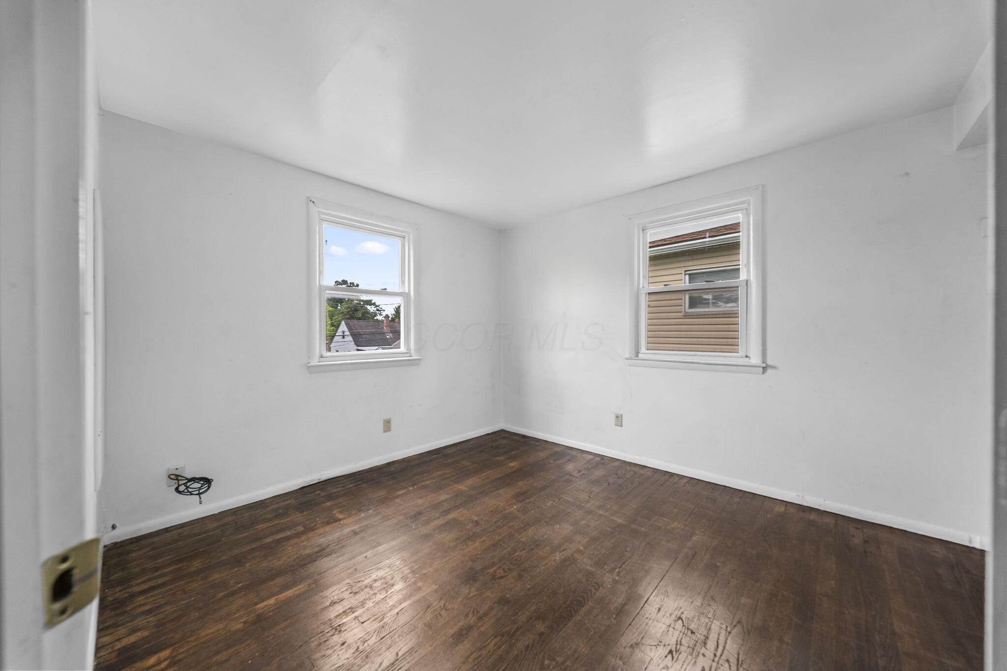 1025-1027 E 21st Avenue Property Photo 43