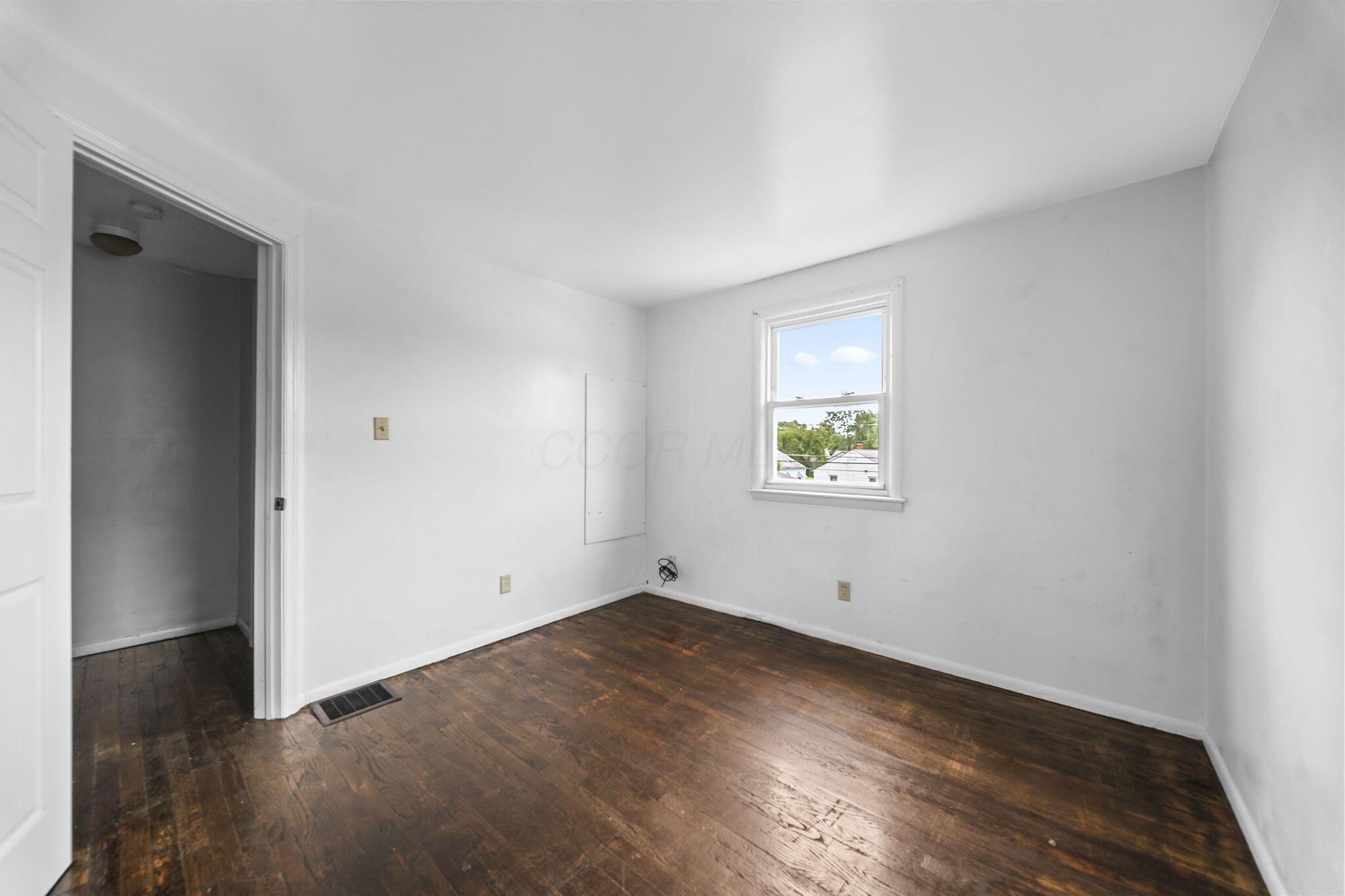 1025-1027 E 21st Avenue Property Photo 45