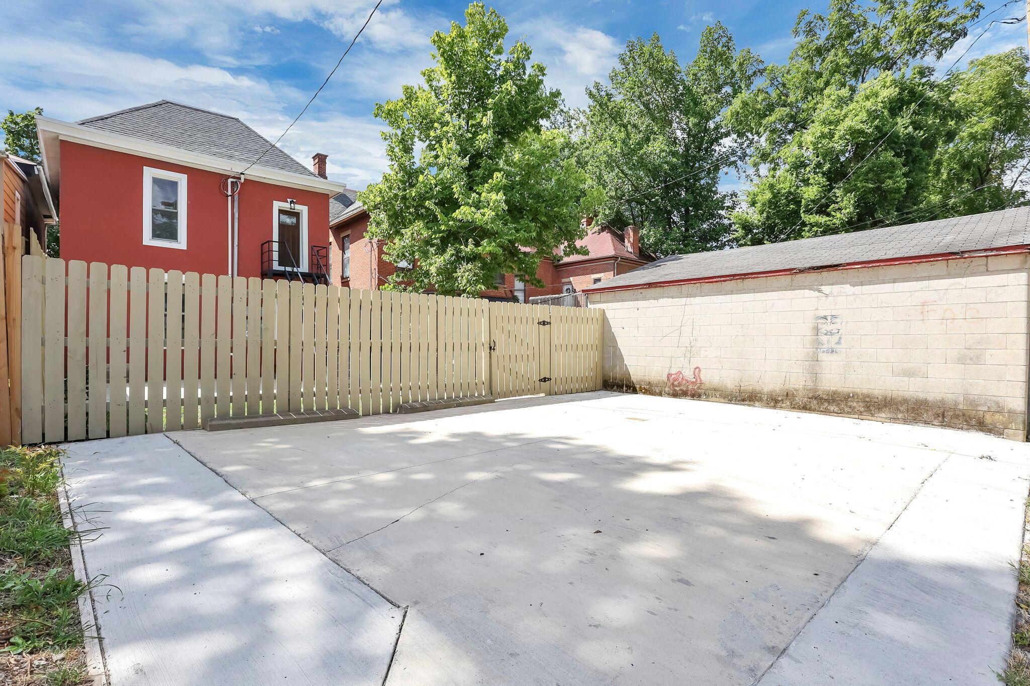 42 King Avenue Property Photo 42