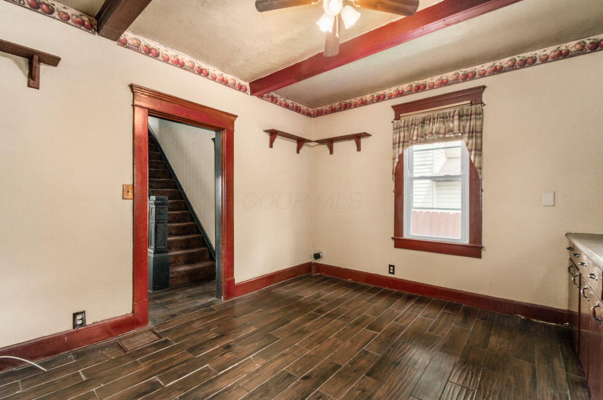 112 Dewey Avenue Property Photo 17