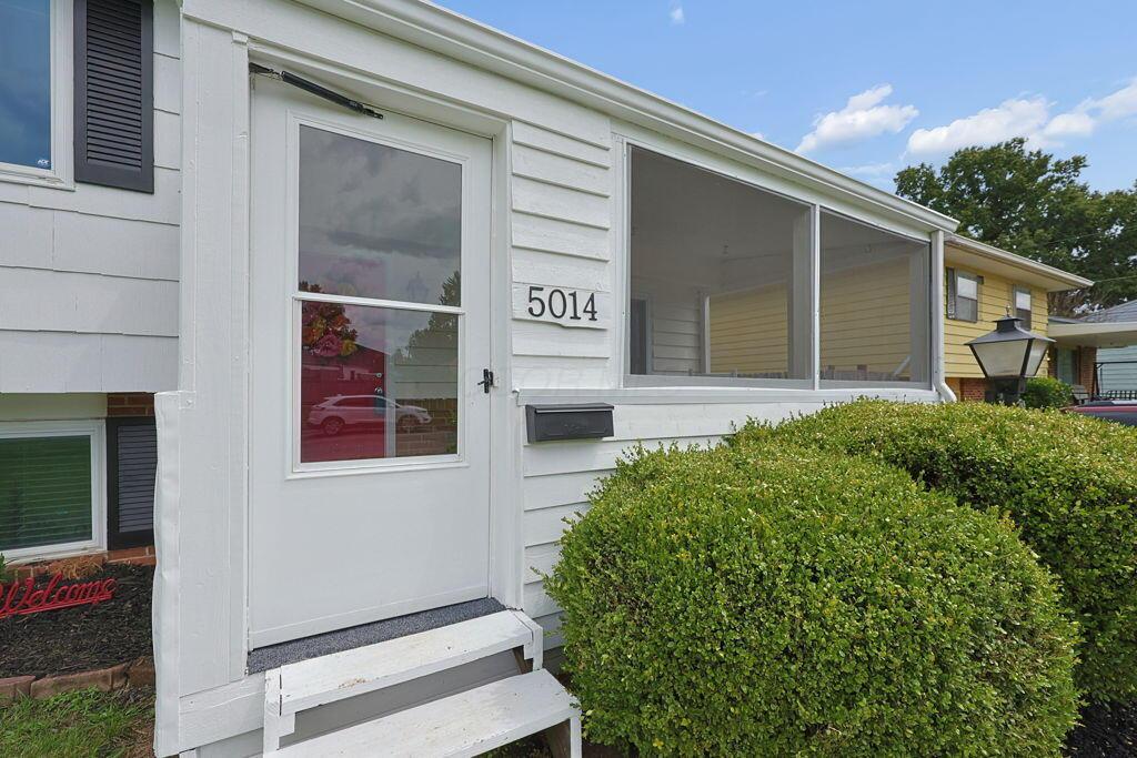 5014 Norcrest Drive Property Photo 2