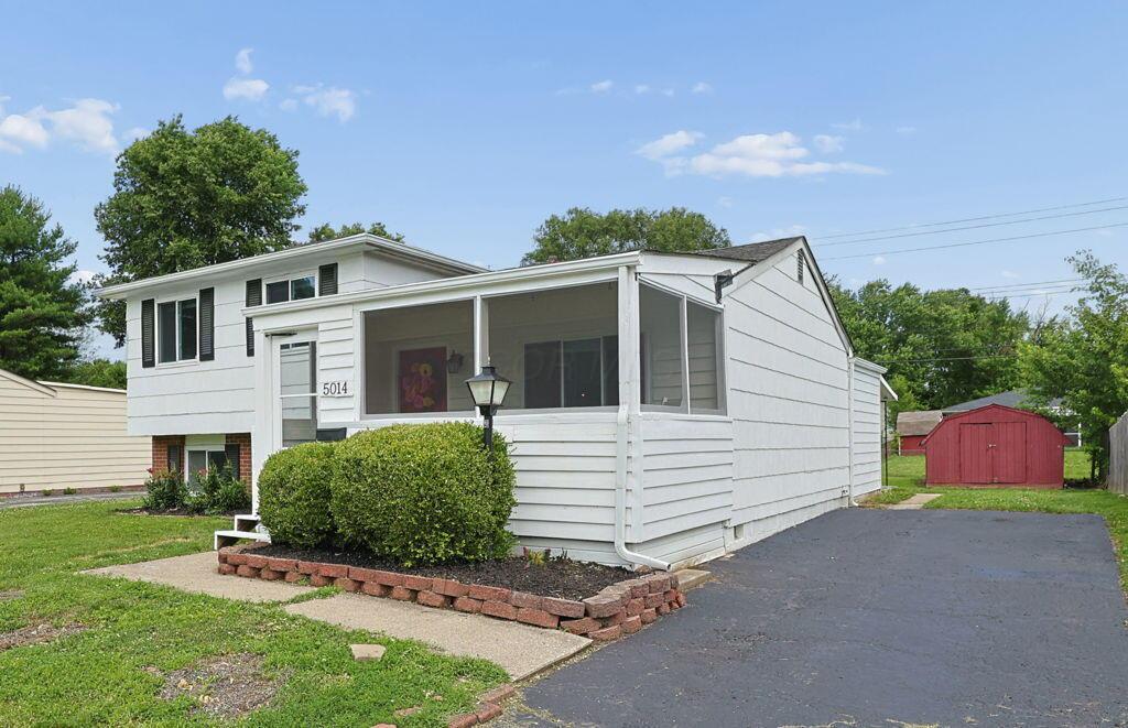 5014 Norcrest Drive Property Photo 4