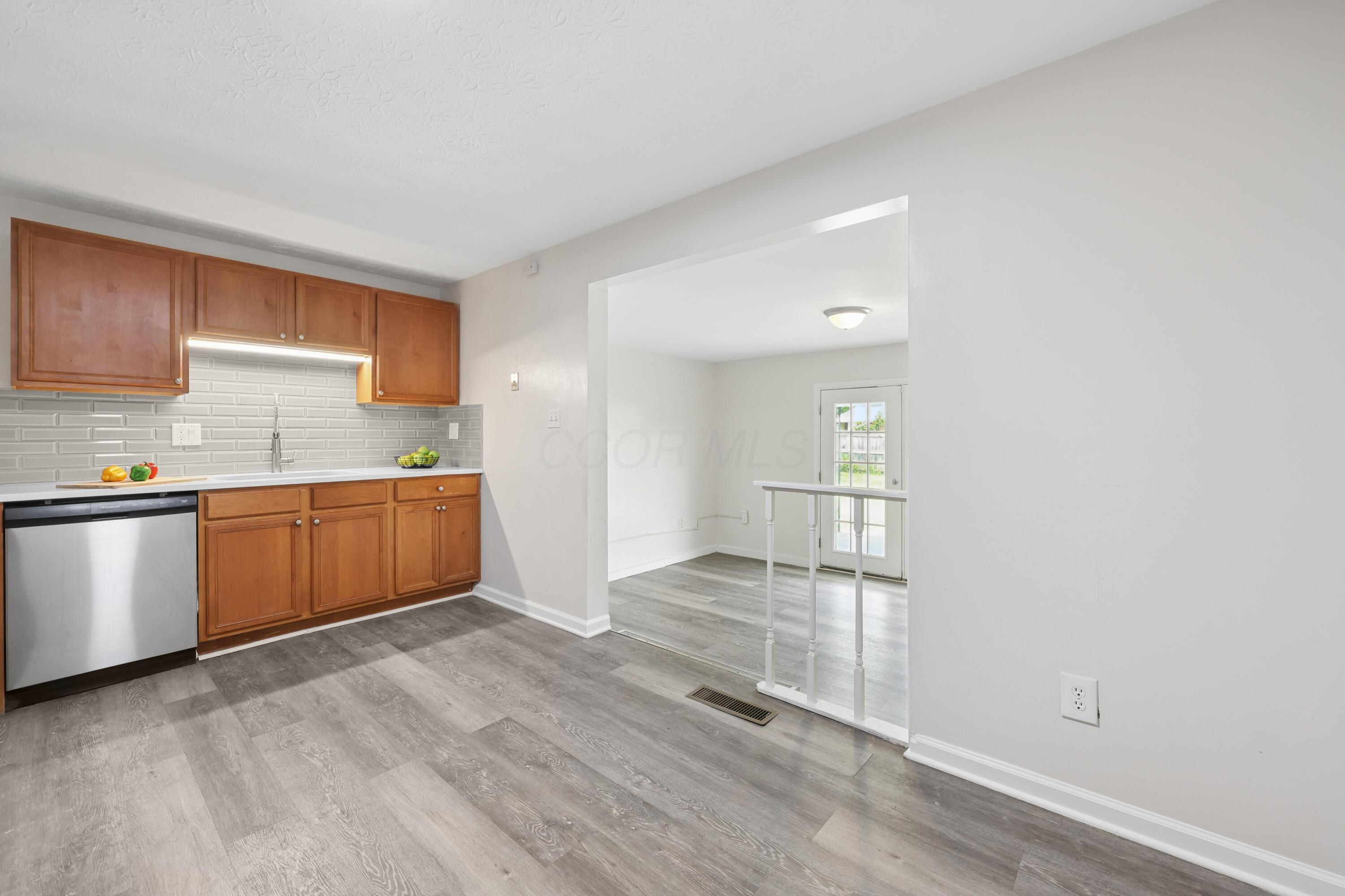 5014 Norcrest Drive Property Photo 13