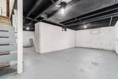 155 S Wayne Avenue Property Photo 21