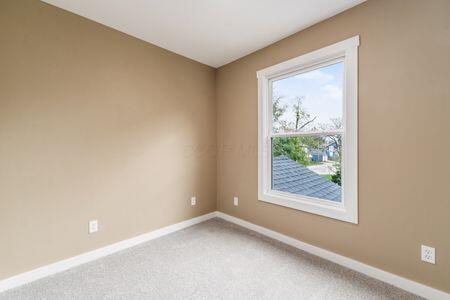 155 S Wayne Avenue Property Photo 25