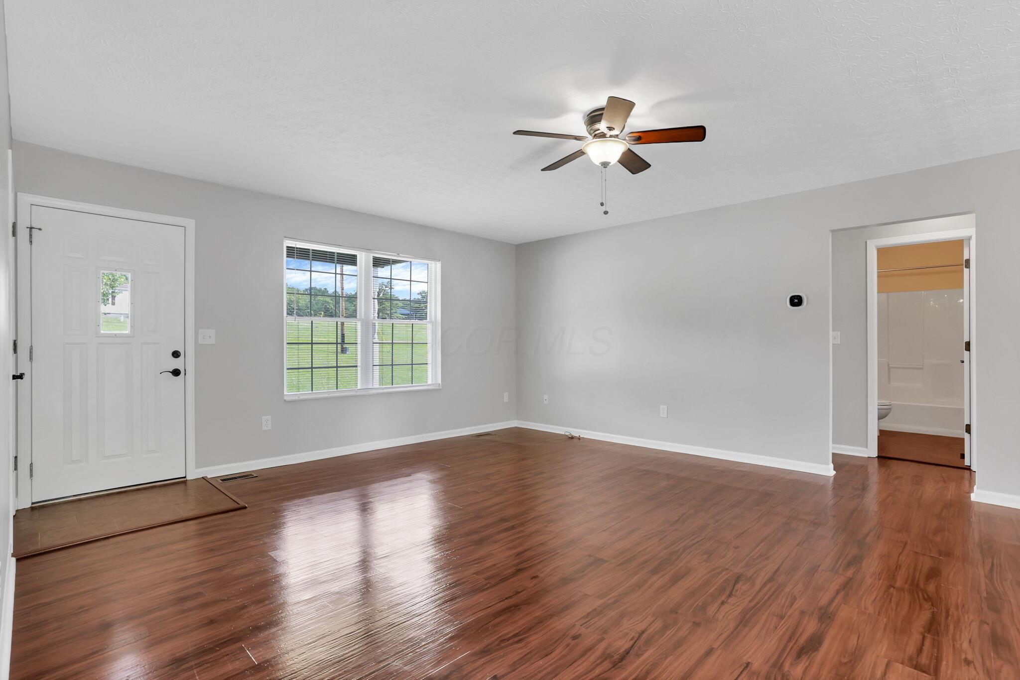 18750 Griffith Road Property Photo 7