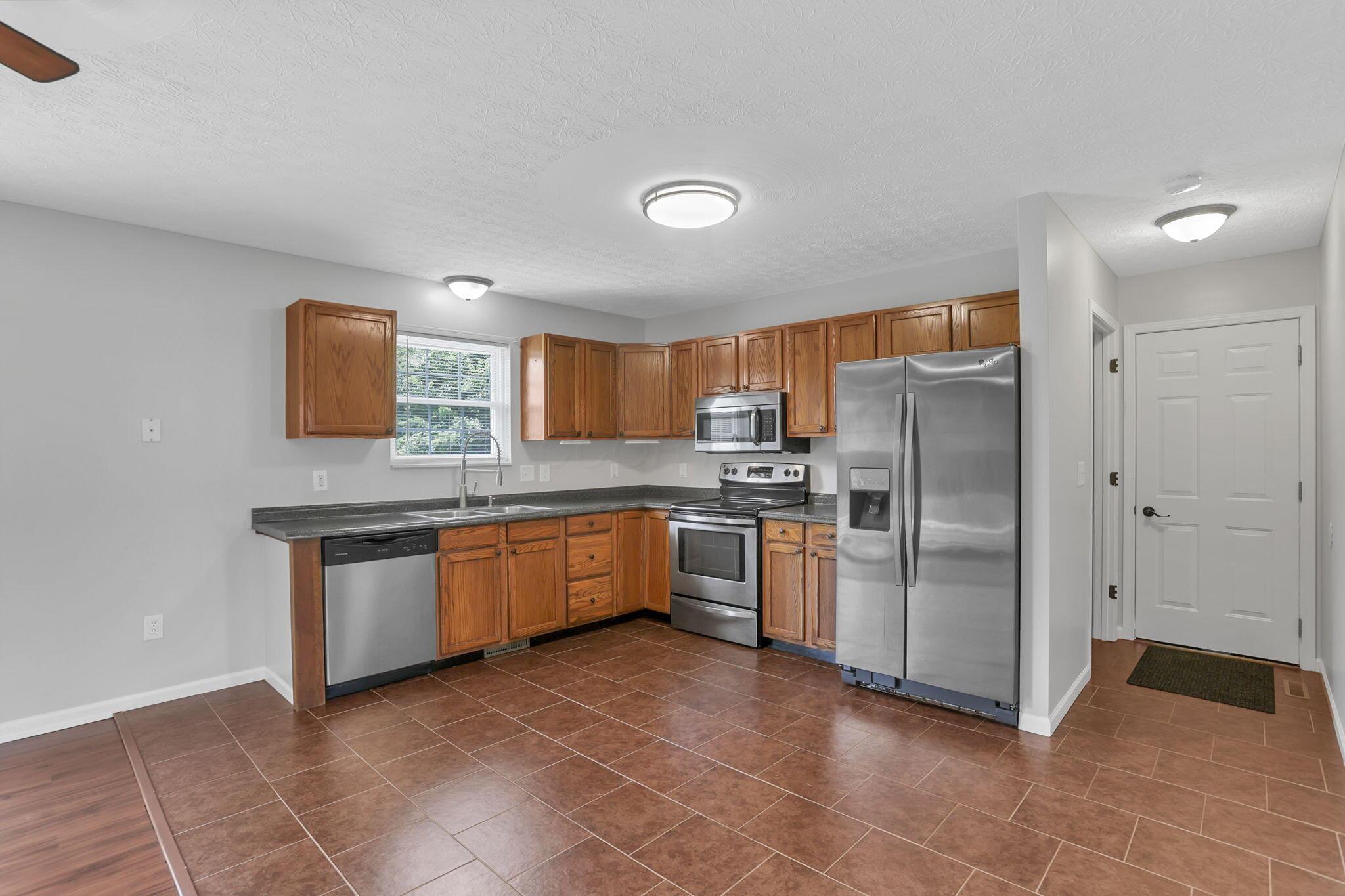 18750 Griffith Road Property Photo 10