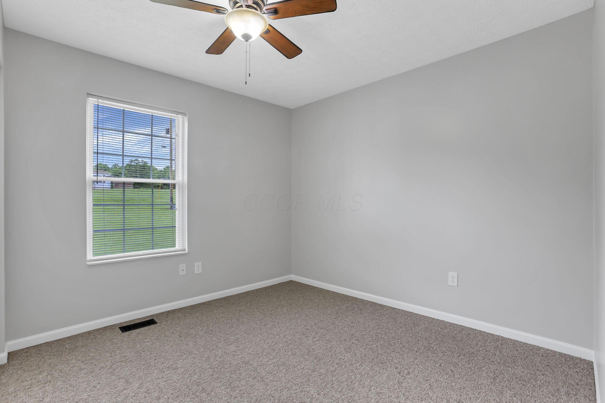 18750 Griffith Road Property Photo 14