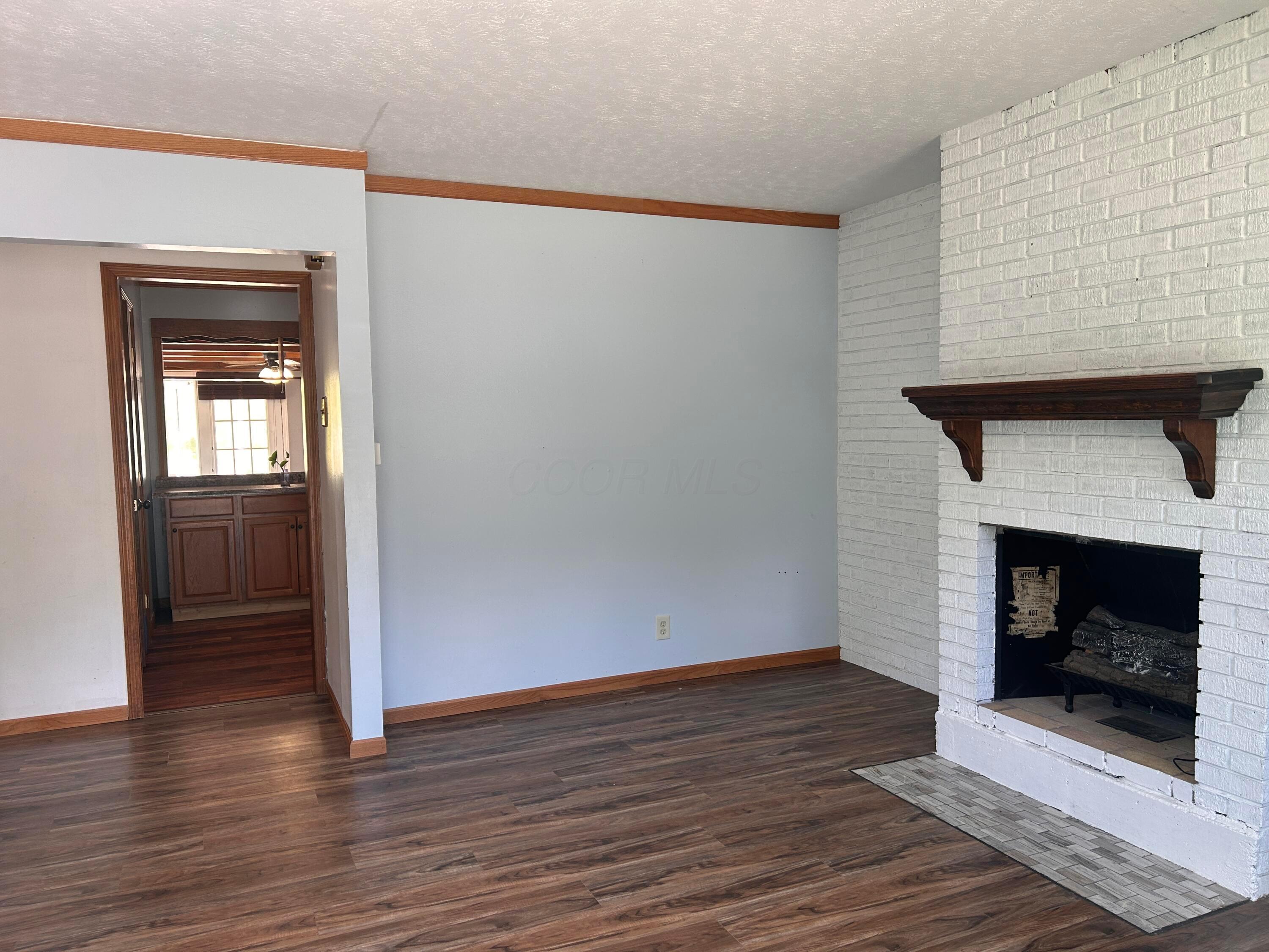 233 Florence Avenue Property Photo 2