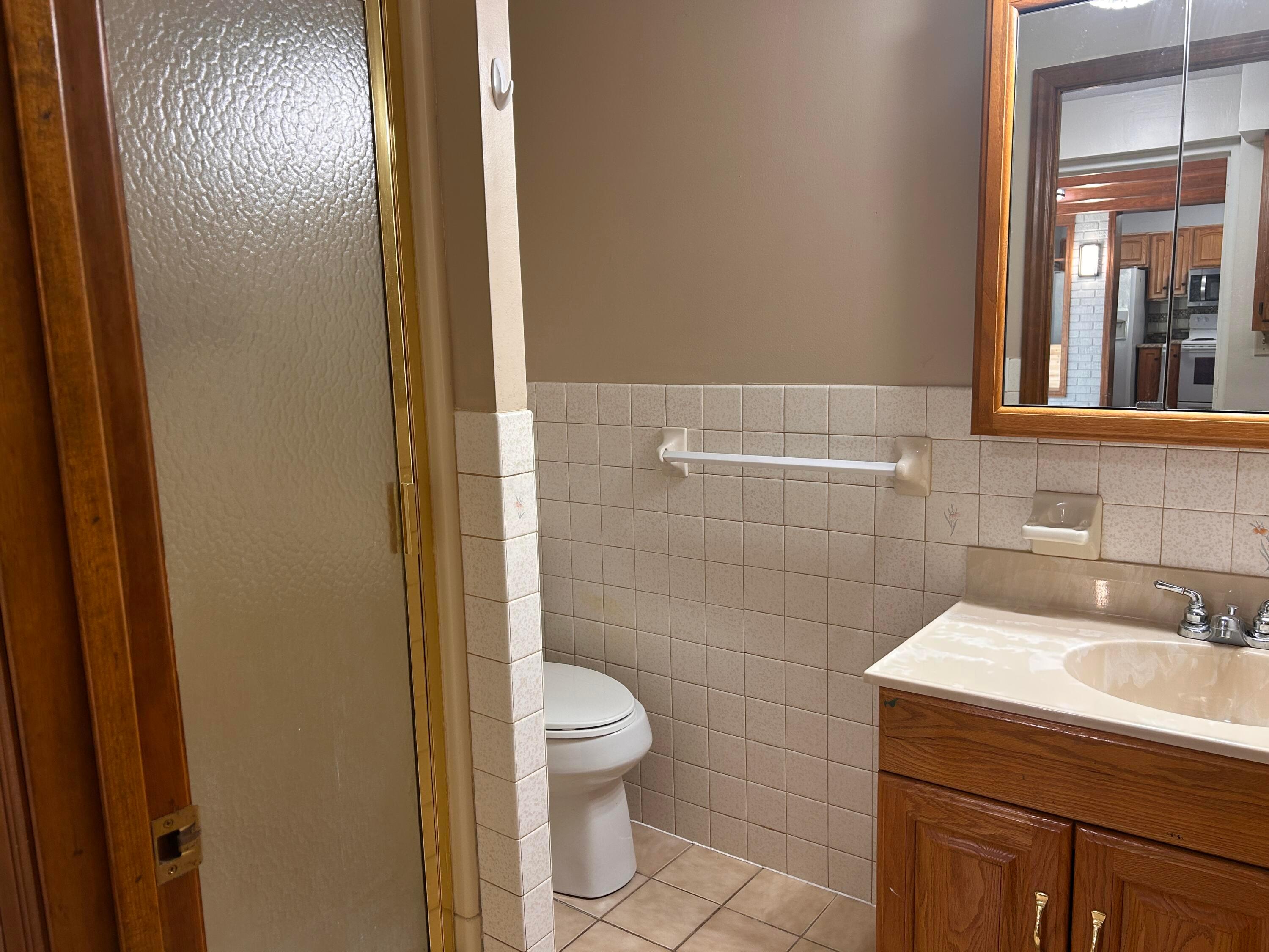 233 Florence Avenue Property Photo 15