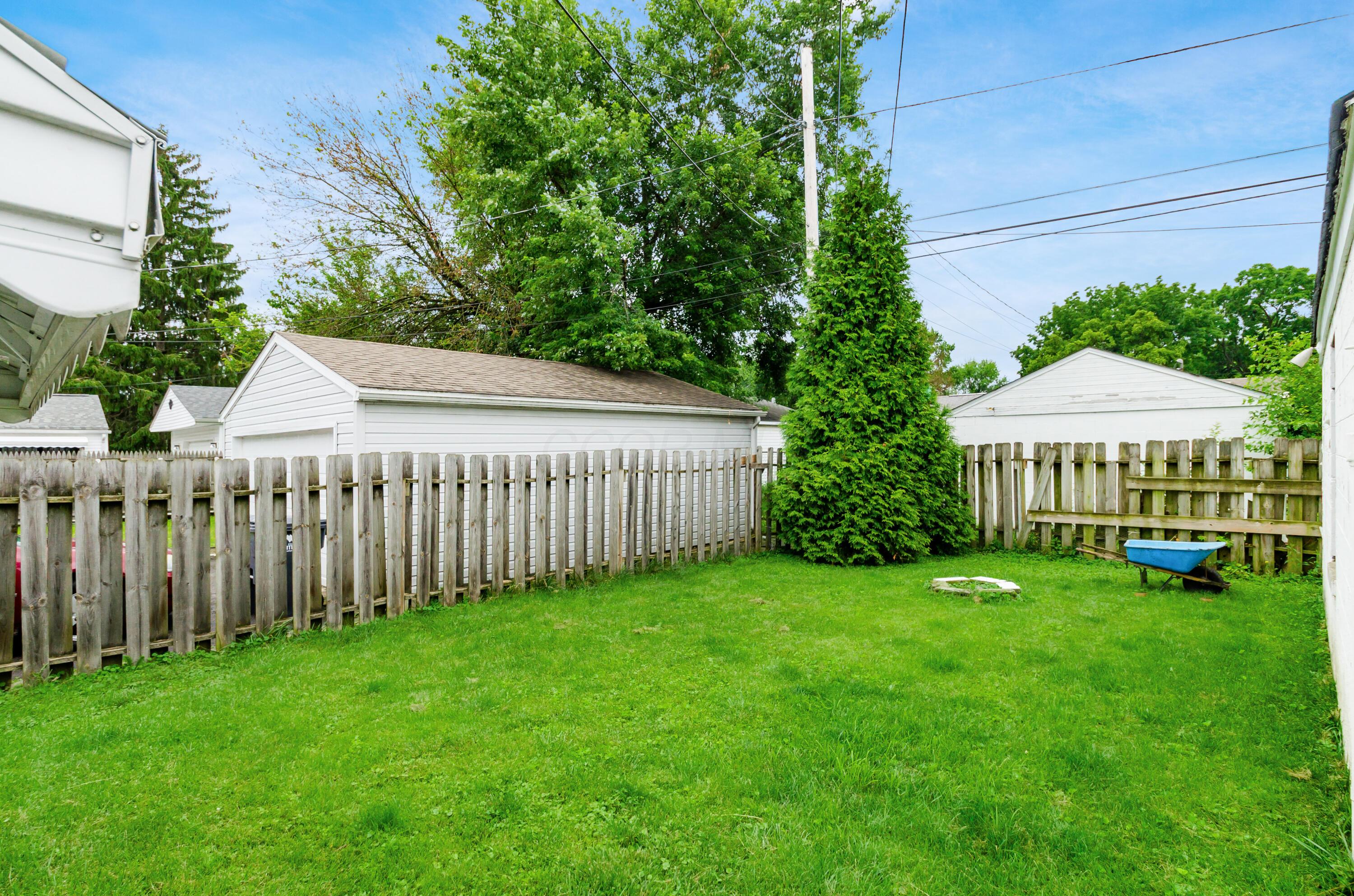 4513 Saint Ann Lane Property Photo 9