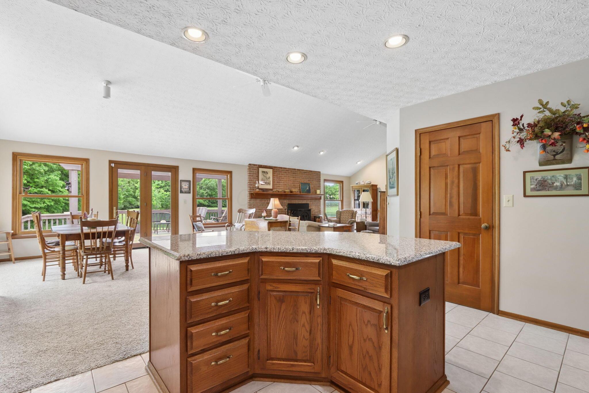 1525 Cole Road Property Photo 19