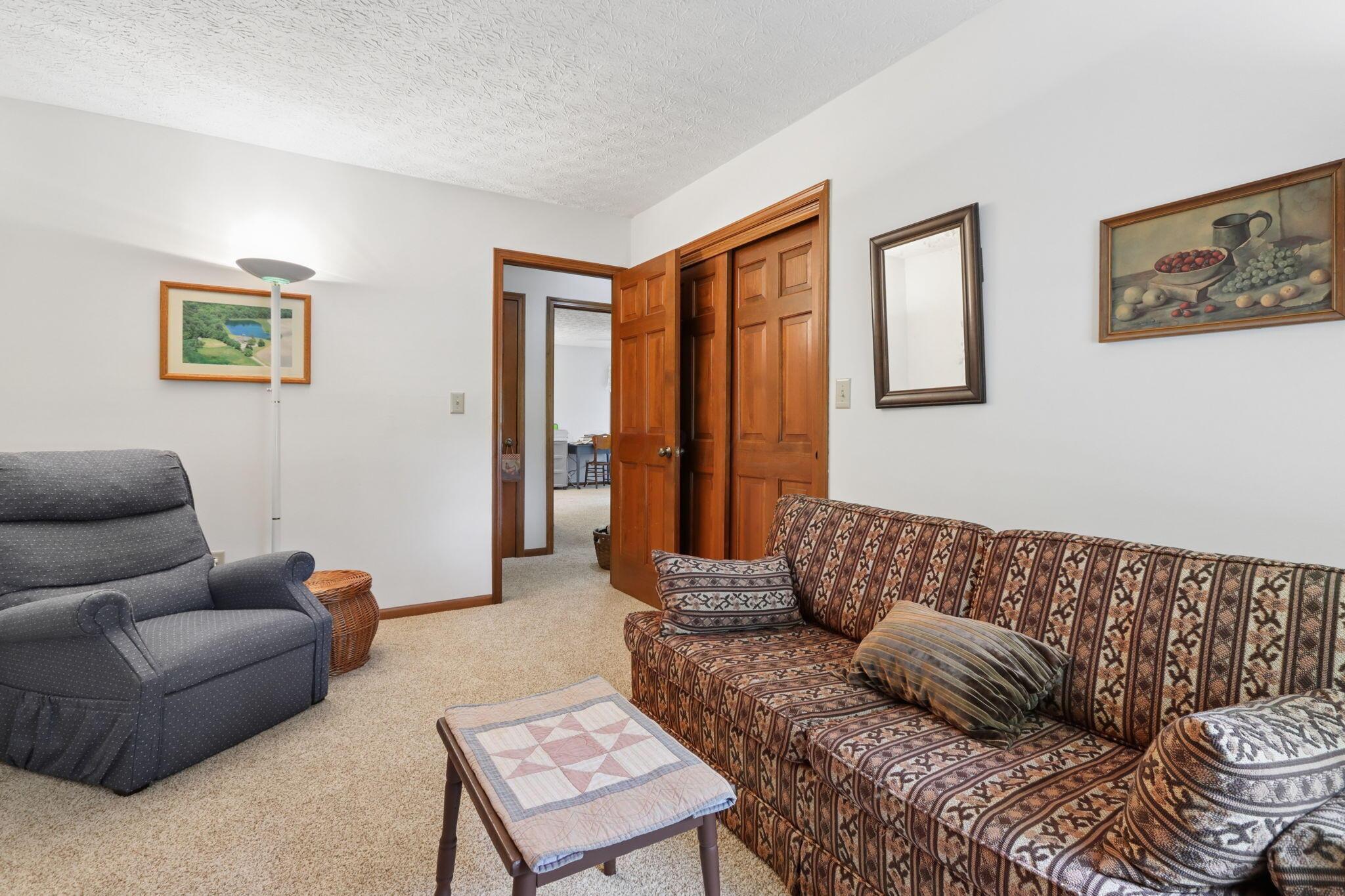 1525 Cole Road Property Photo 27