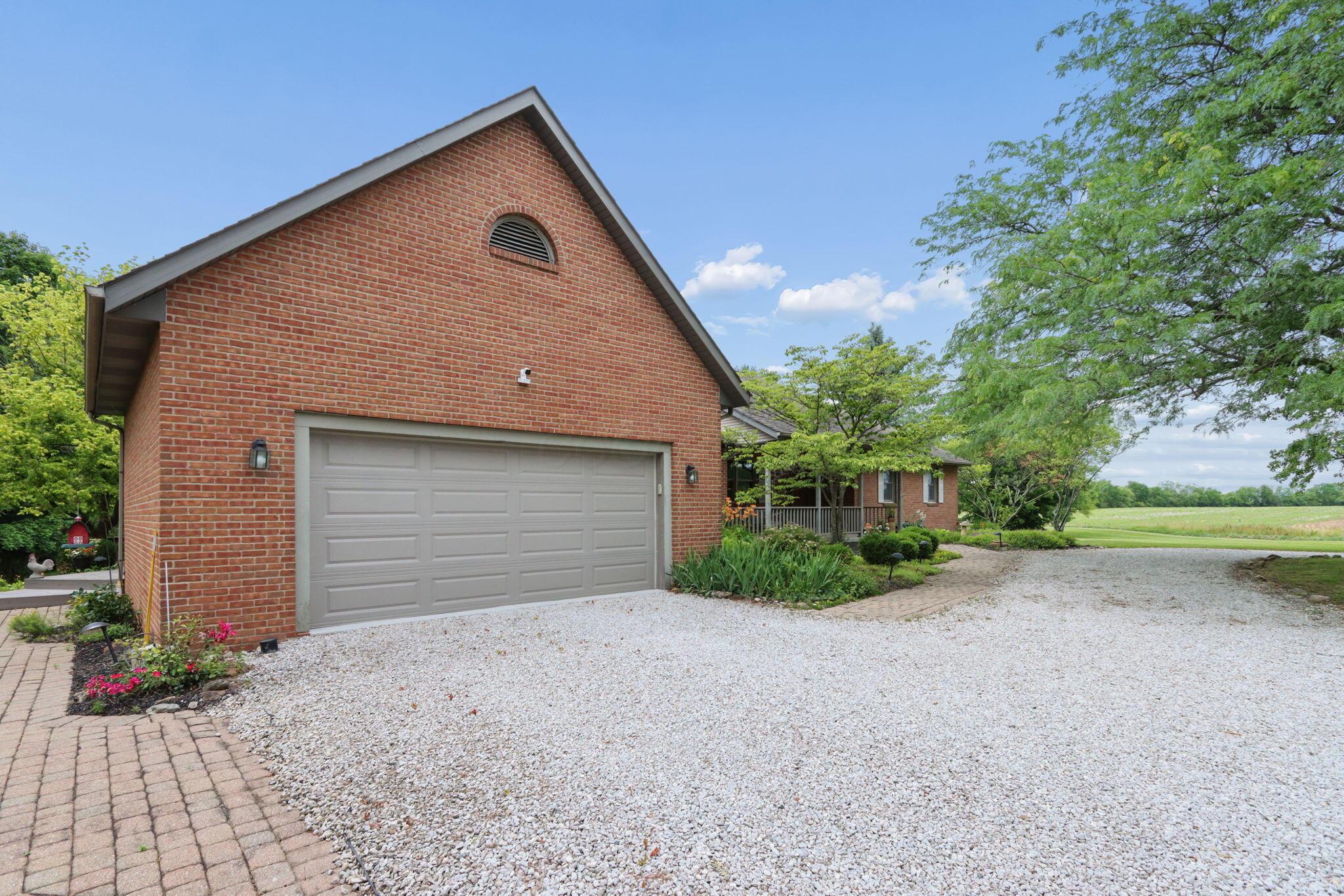 1525 Cole Road Property Photo 44