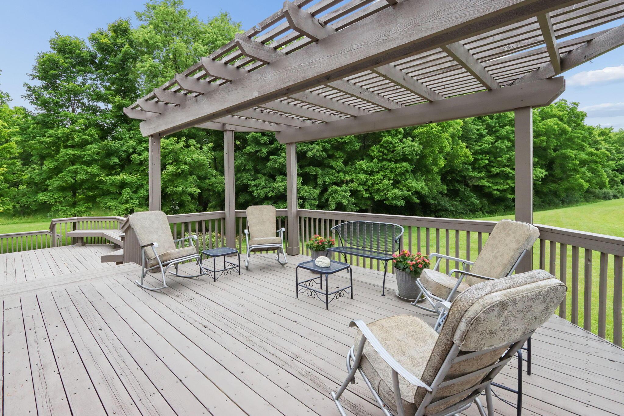 1525 Cole Road Property Photo 49