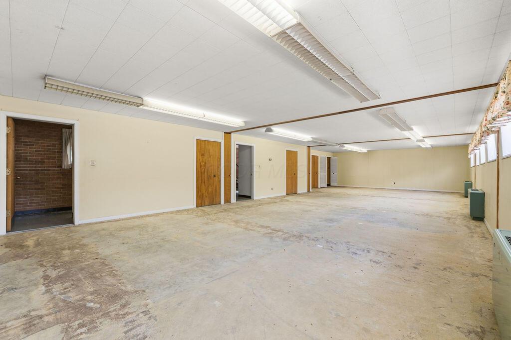336 & 350 E Tulane Road Property Photo 26