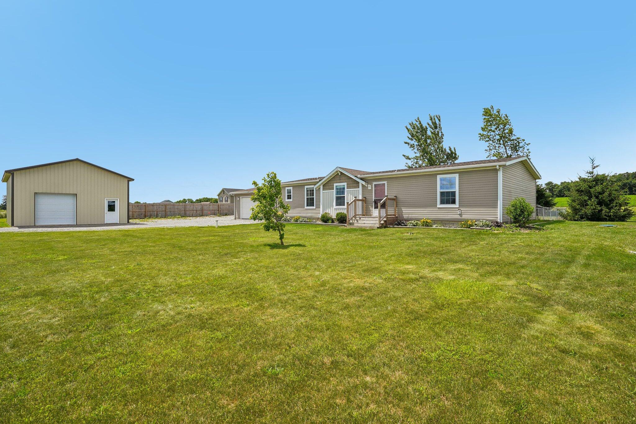 7916 State Route 559 Property Photo 2