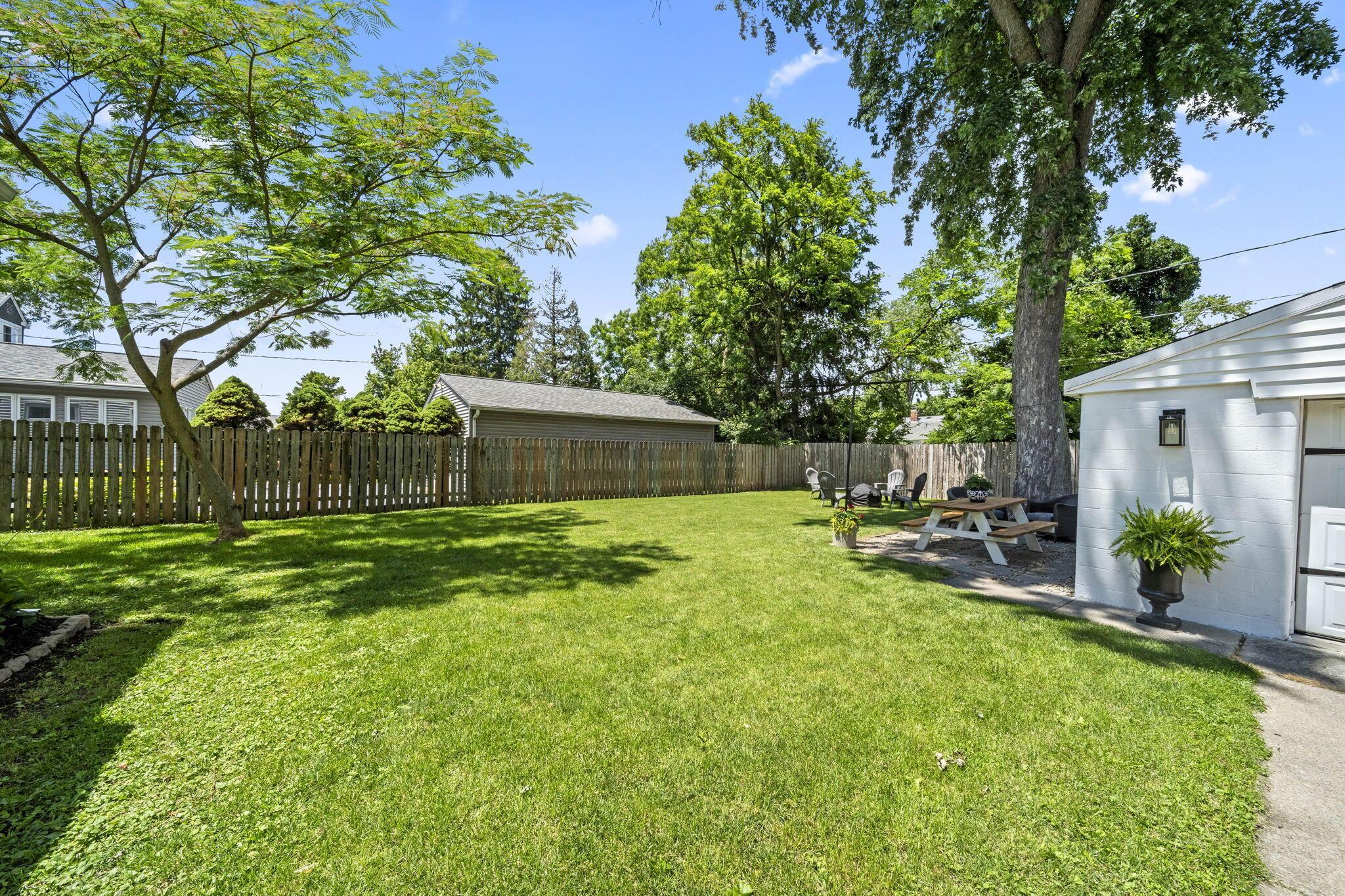 536 E Weisheimer Road Property Photo 58