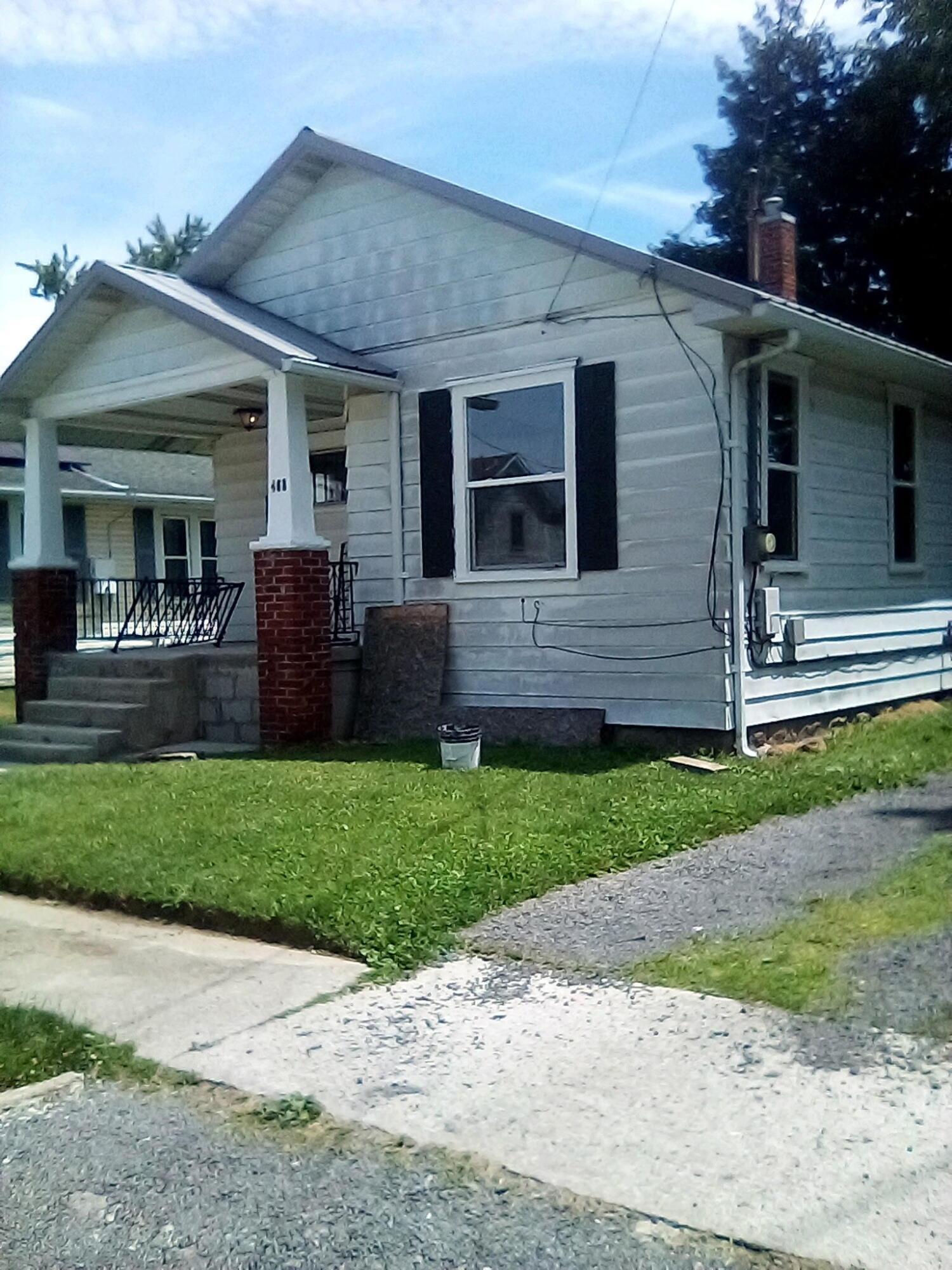 468 Uncapher Avenue Property Photo 1