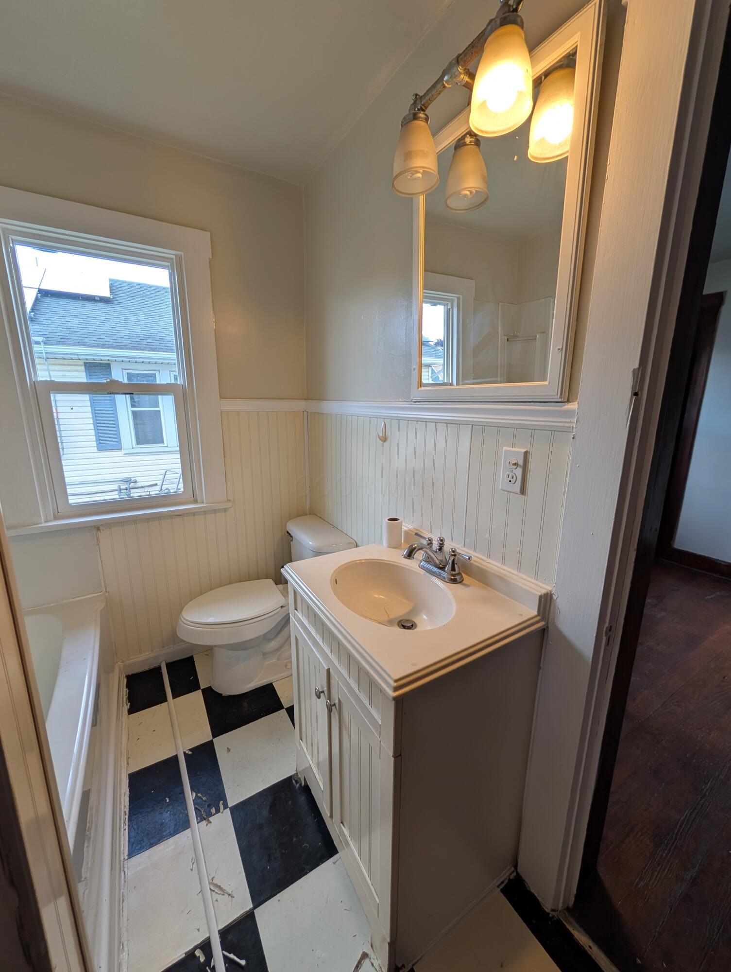 468 Uncapher Avenue Property Photo 12