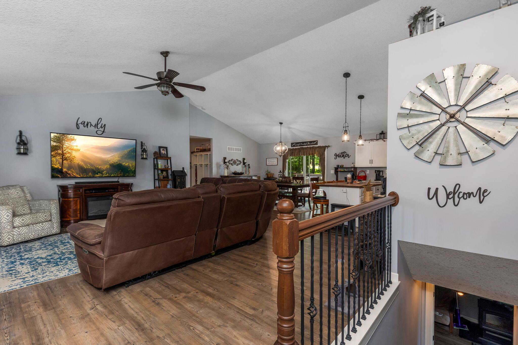 3255 Loper Road Ne Property Photo 2